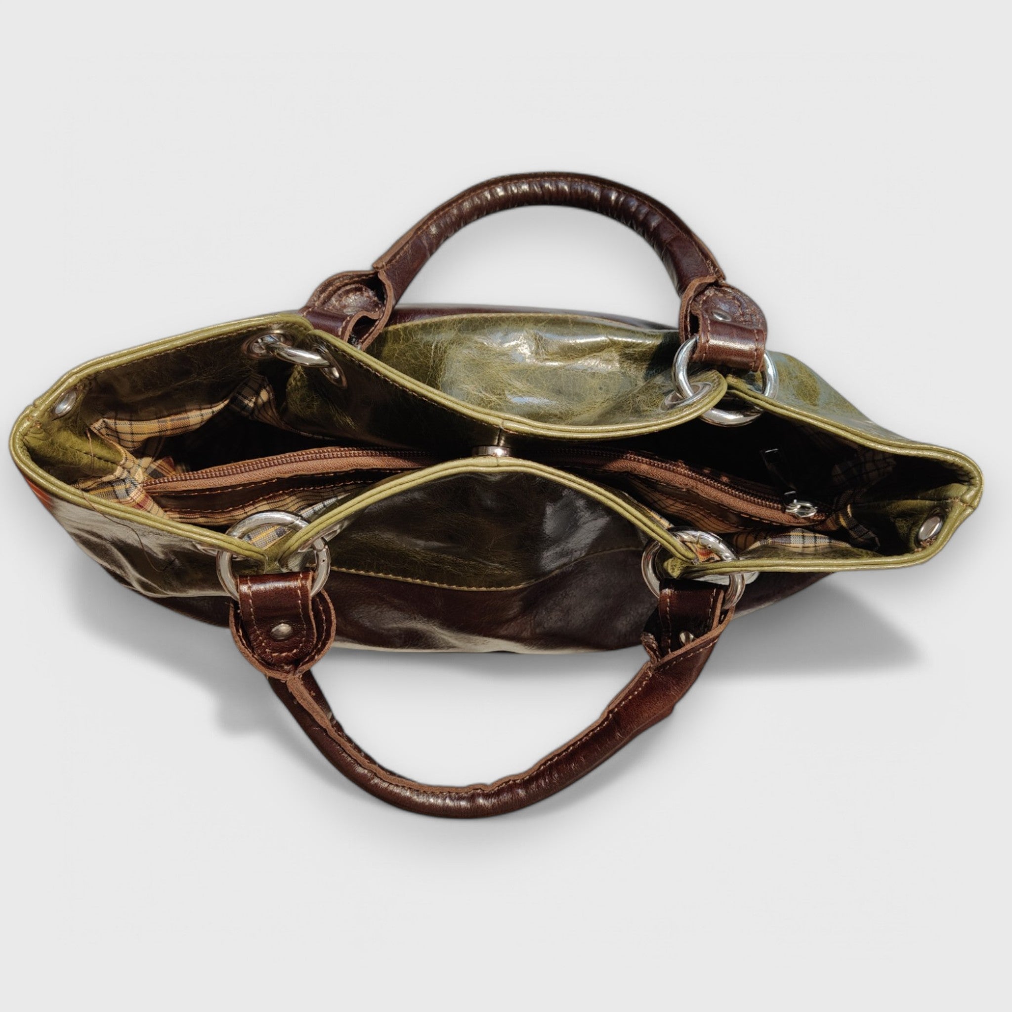 Pelletteria Pelle Nuda Milano, Artigianato Italiano, vera pelle, Negozio borse donna, 3 fasce verde