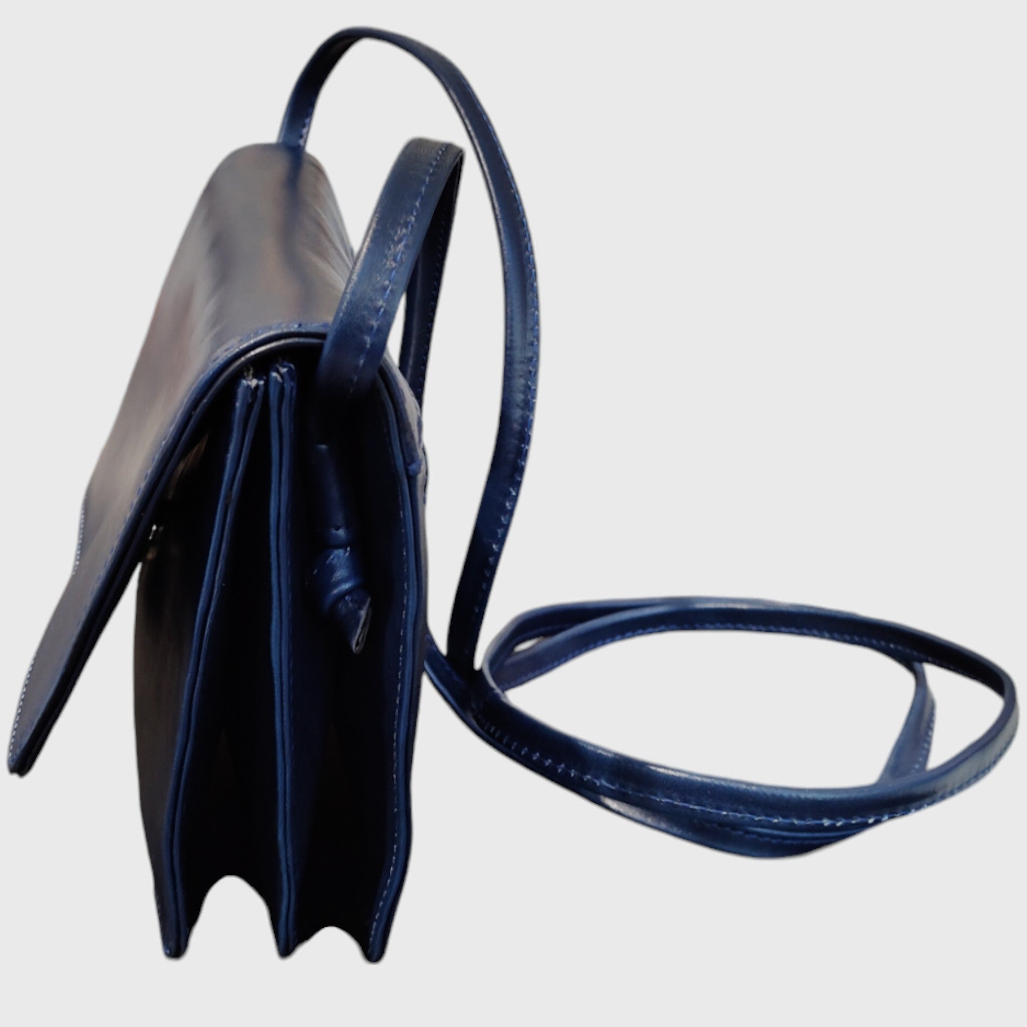 3 SOFFIETTI in pelle colore Blu