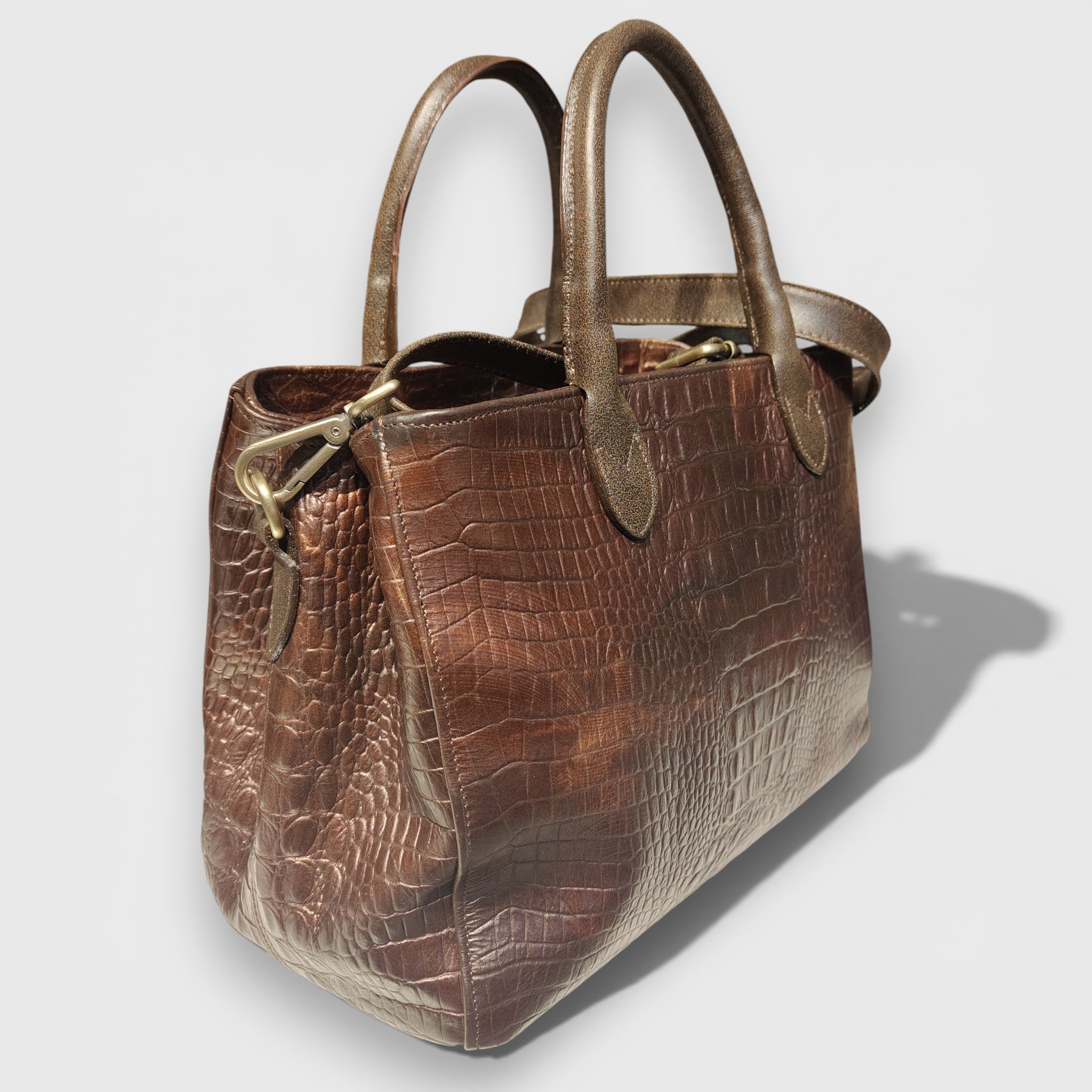 Pelletteria Pelle Nuda Milano, Artigianato Italiano, Vera pelle, Negozio borse donna, 3 zip marrone cocco