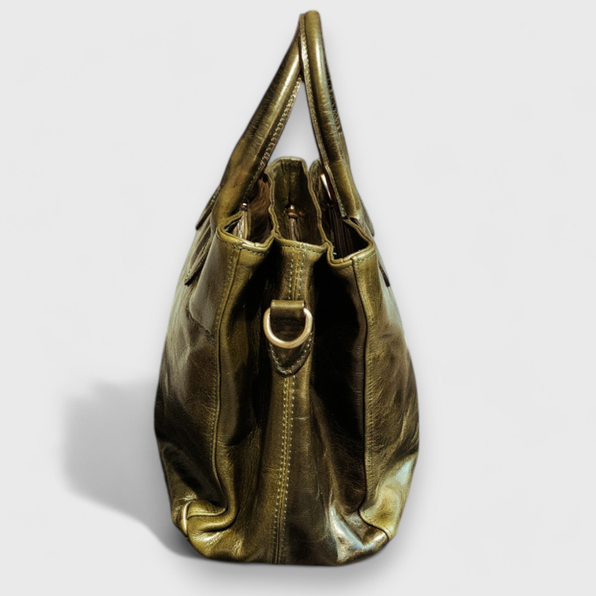 Pelletteria Pelle Nuda Milano, Artigianato Italiano, vera pelle, Negozio borse donna, 3 zip verde