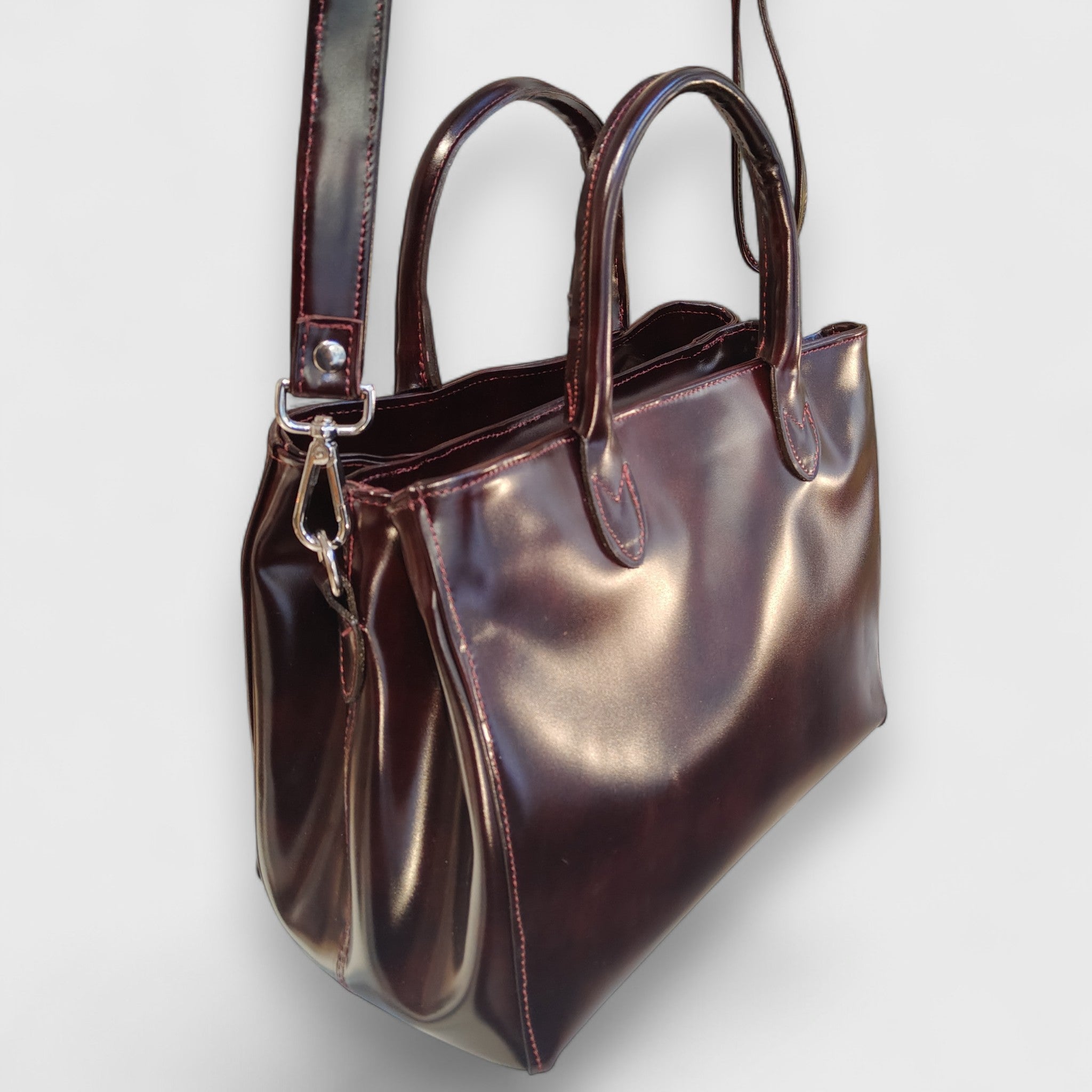 Pelletteria Pelle Nuda Milano, Artigianato italiano, Vera pelle, Negozio borse donna, 3 zip bordeaux