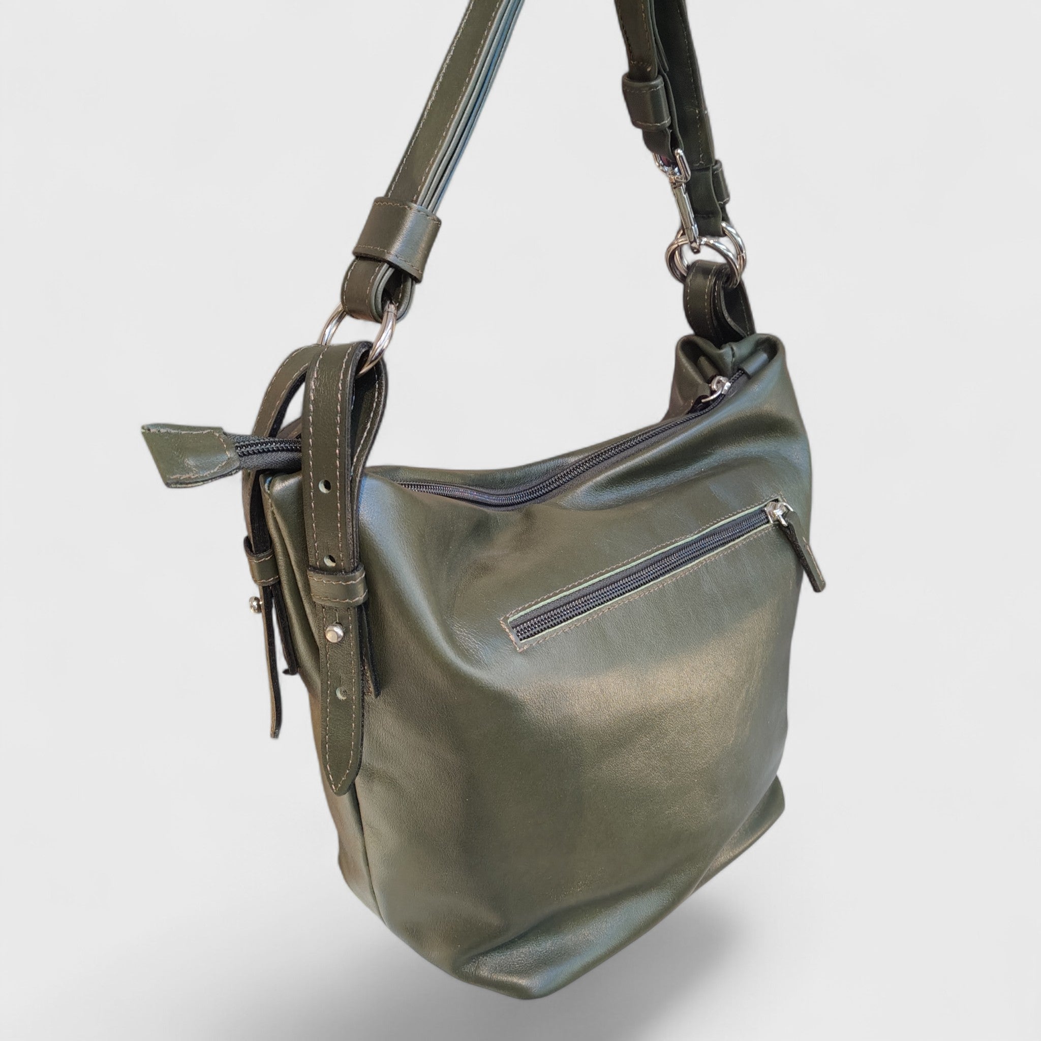Pelletteria Pelle Nuda Milano, Artigianato Italiano, Vera Pelle, Negozio borse donna, Alessandra verde