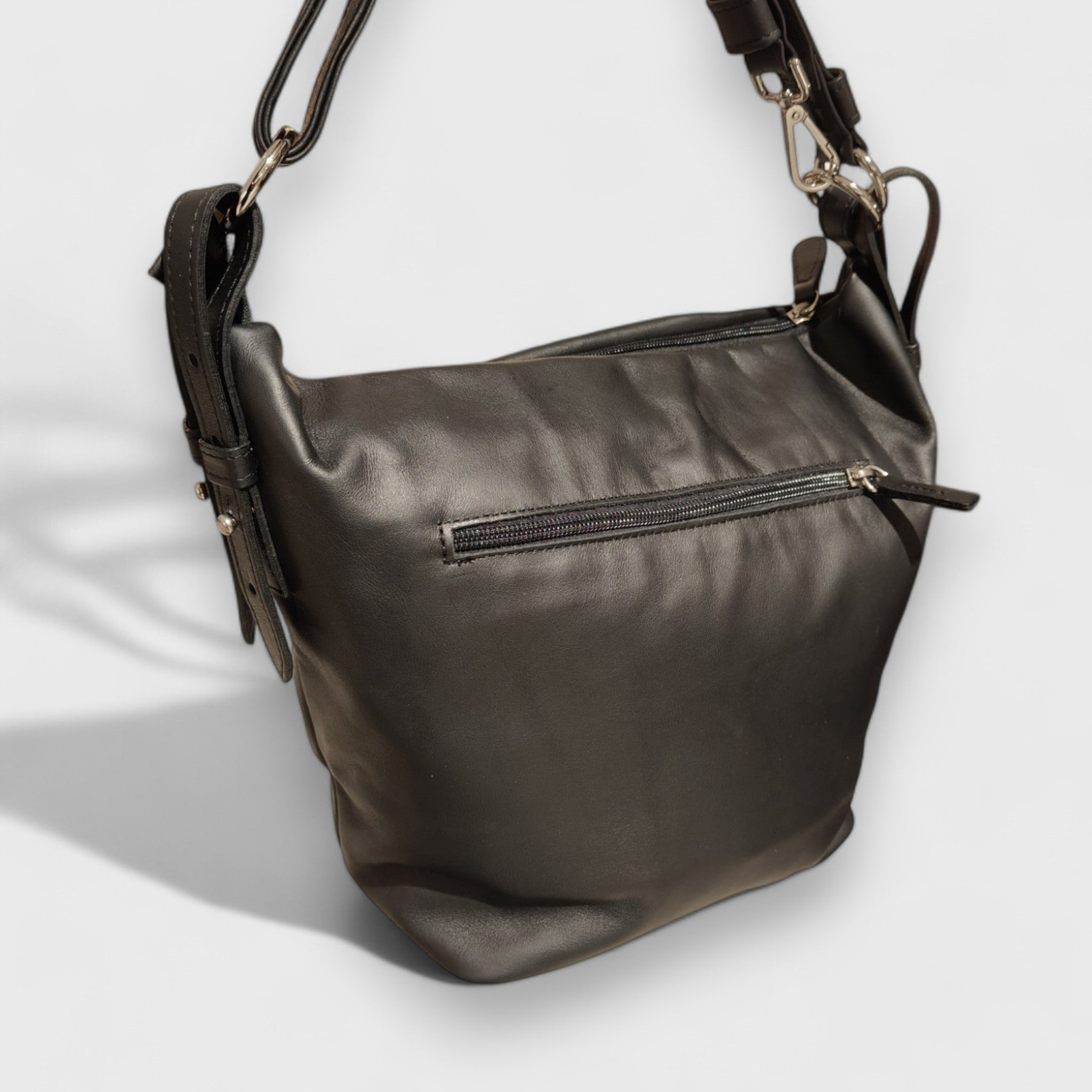 Pelletteria Pelle Nuda Milano, Artigianato italiano, vera pelle, borsa donna, Alessandra nero