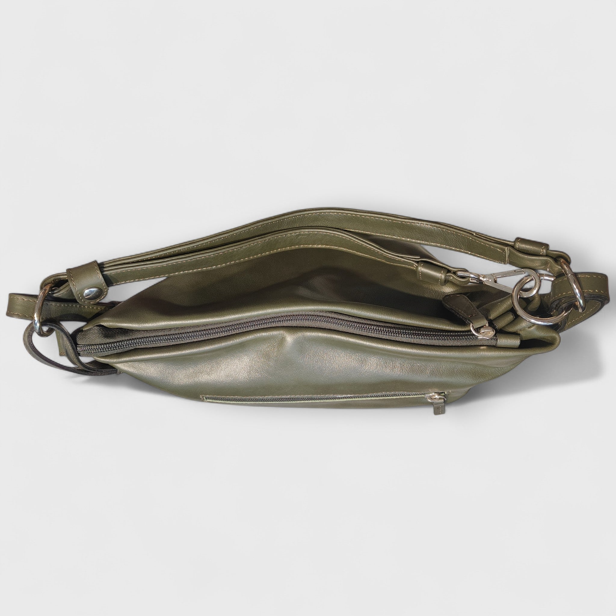 Pelletteria Pelle Nuda Milano, Artigianato Italiano, Vera Pelle, Negozio borse donna, Alessandra verde