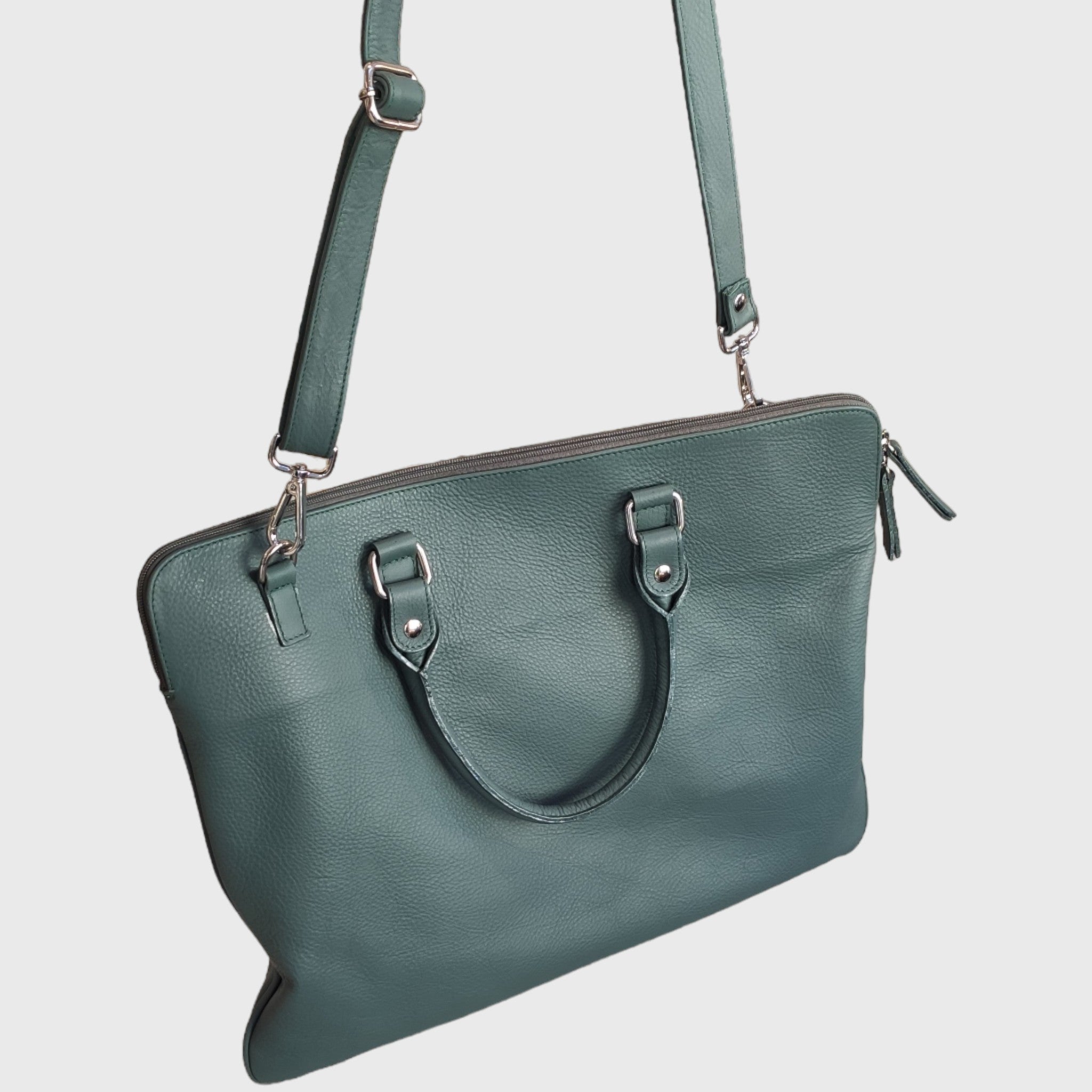 Pelletteria Pelle Nuda Milano, Vera pelle, Artigianato italiano, Alessia borsa porta computer