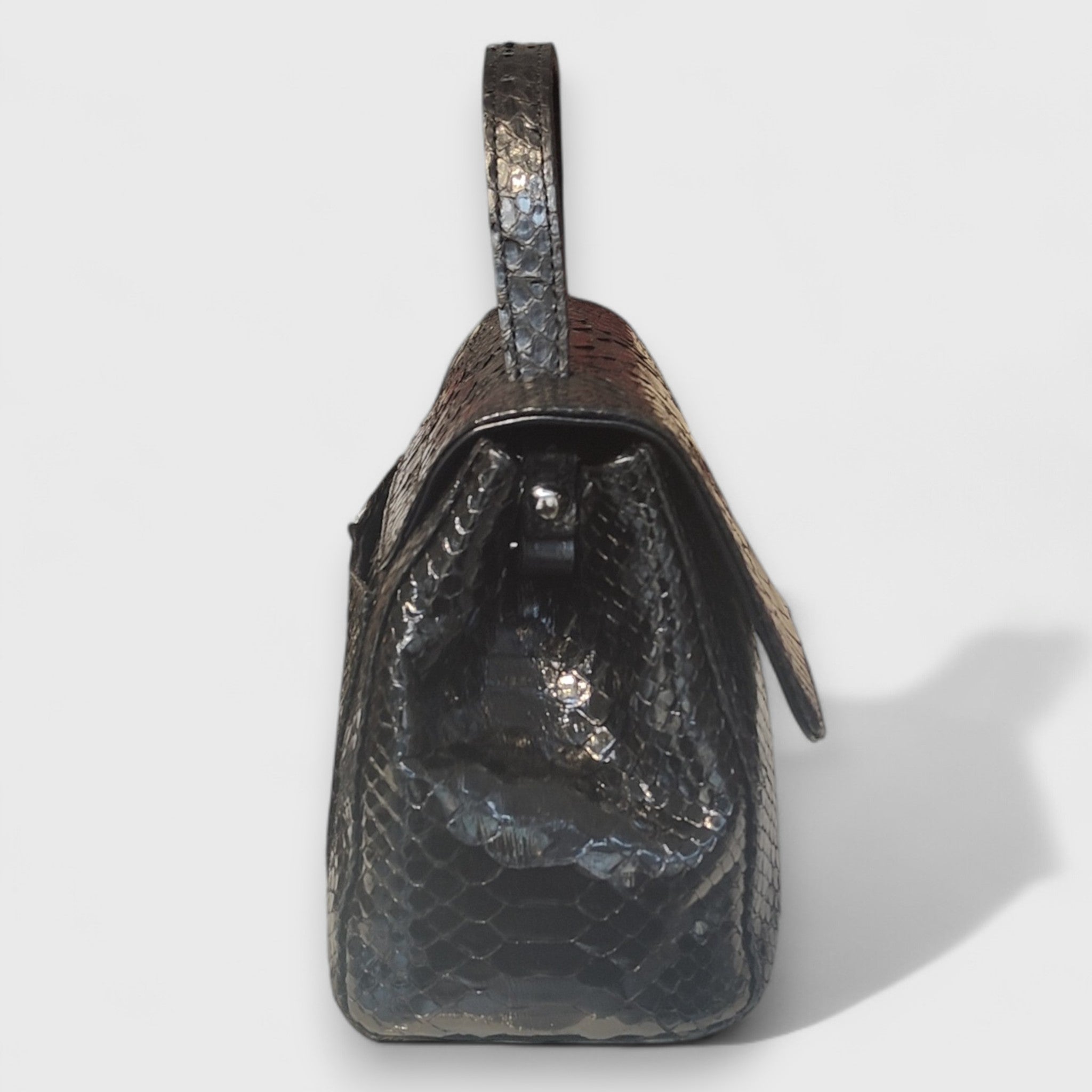 Pelletteria Pelle Nuda Milano, Artigianato Italiano, Vera Pelle, Negozio borsa donna, Amor nero in pitone