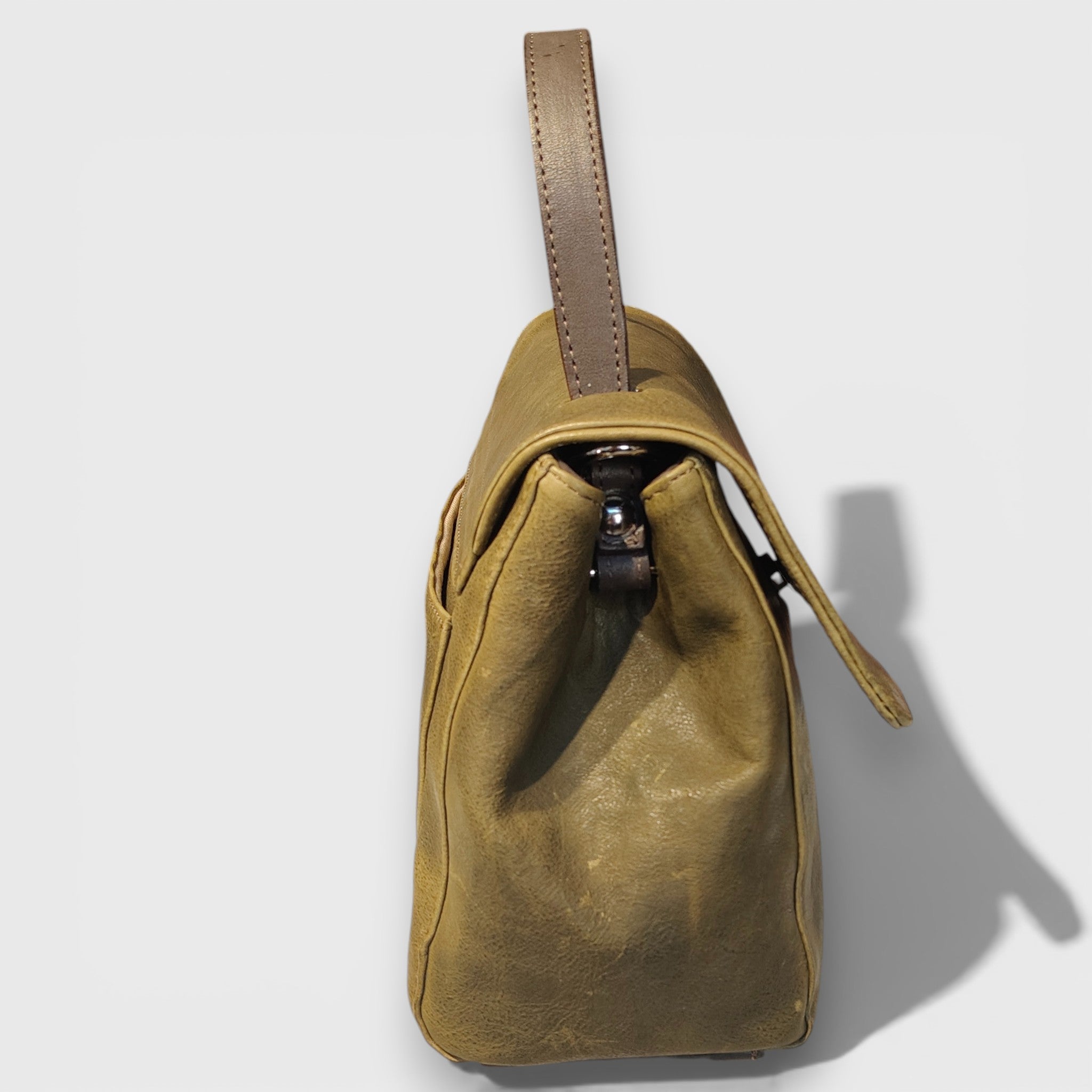 AMOR in green greased leather