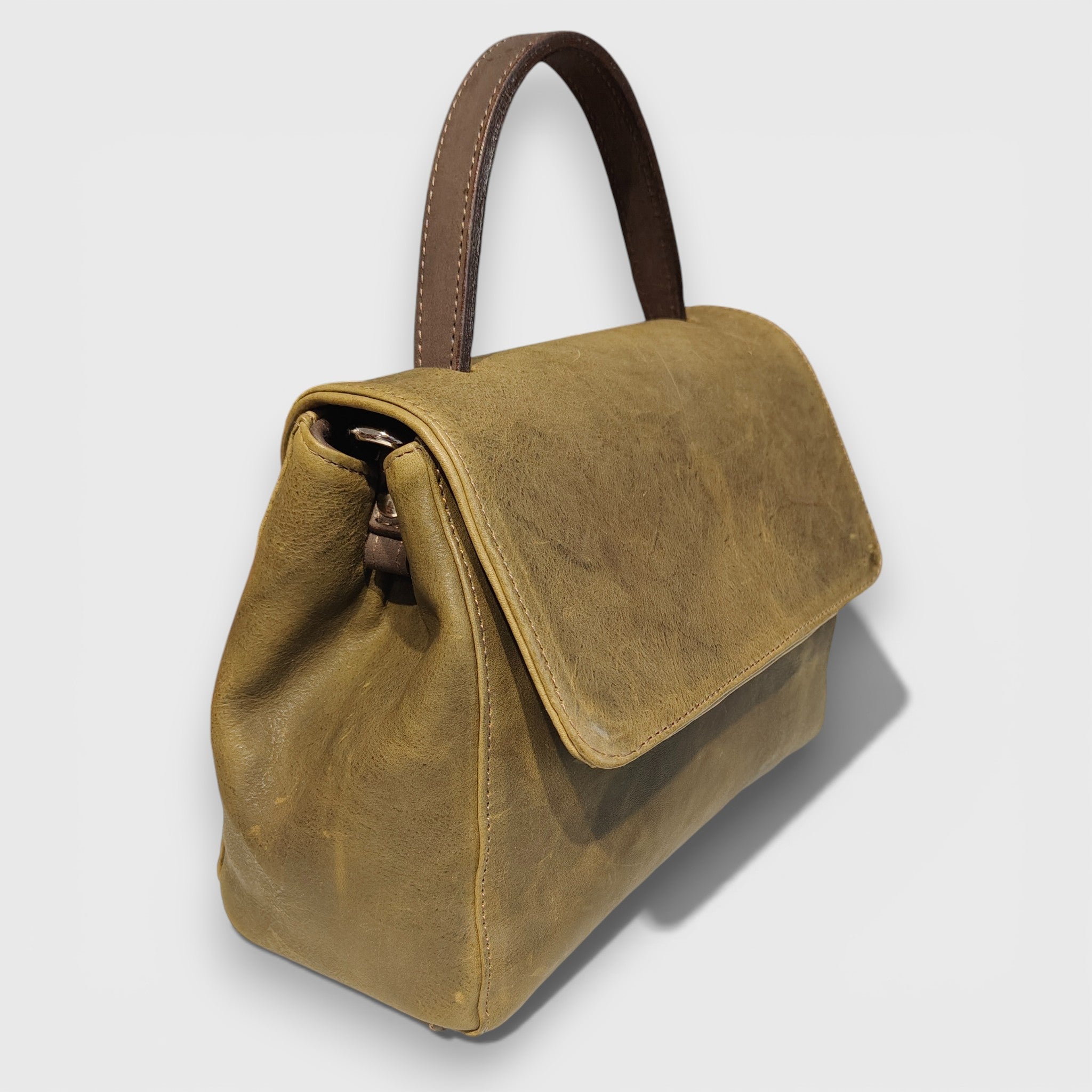 AMOR in green greased leather