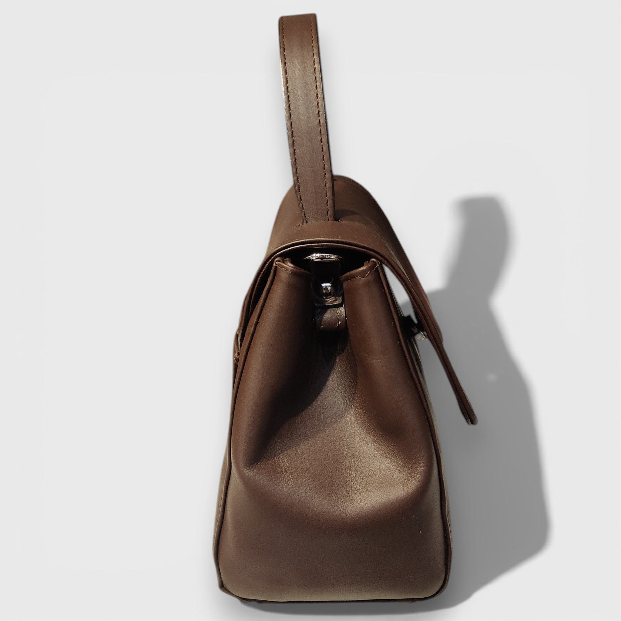 Pelletteria Pelle Nuda Milano, Artigianato Italiano, Vera pelle, Negozio borse donna, Amor marrone