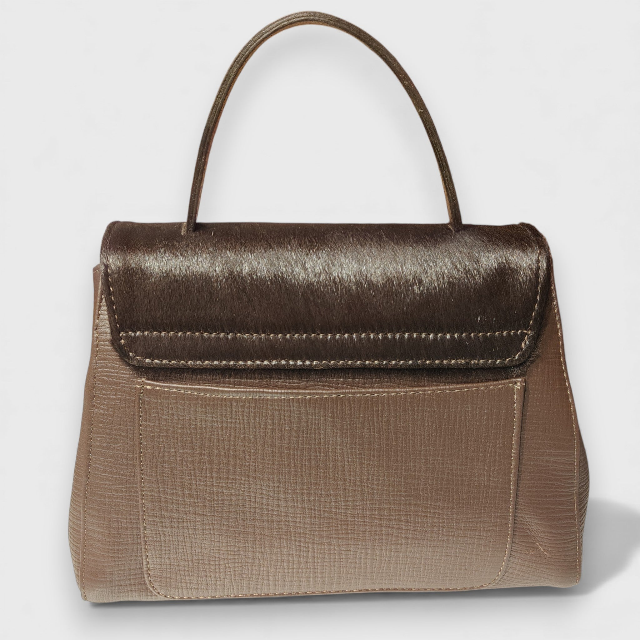 Pelletteria Pelle Nuda Milano, Artigianato Italiano, Vera pelle, Negozio Borse donna, Amor marrone