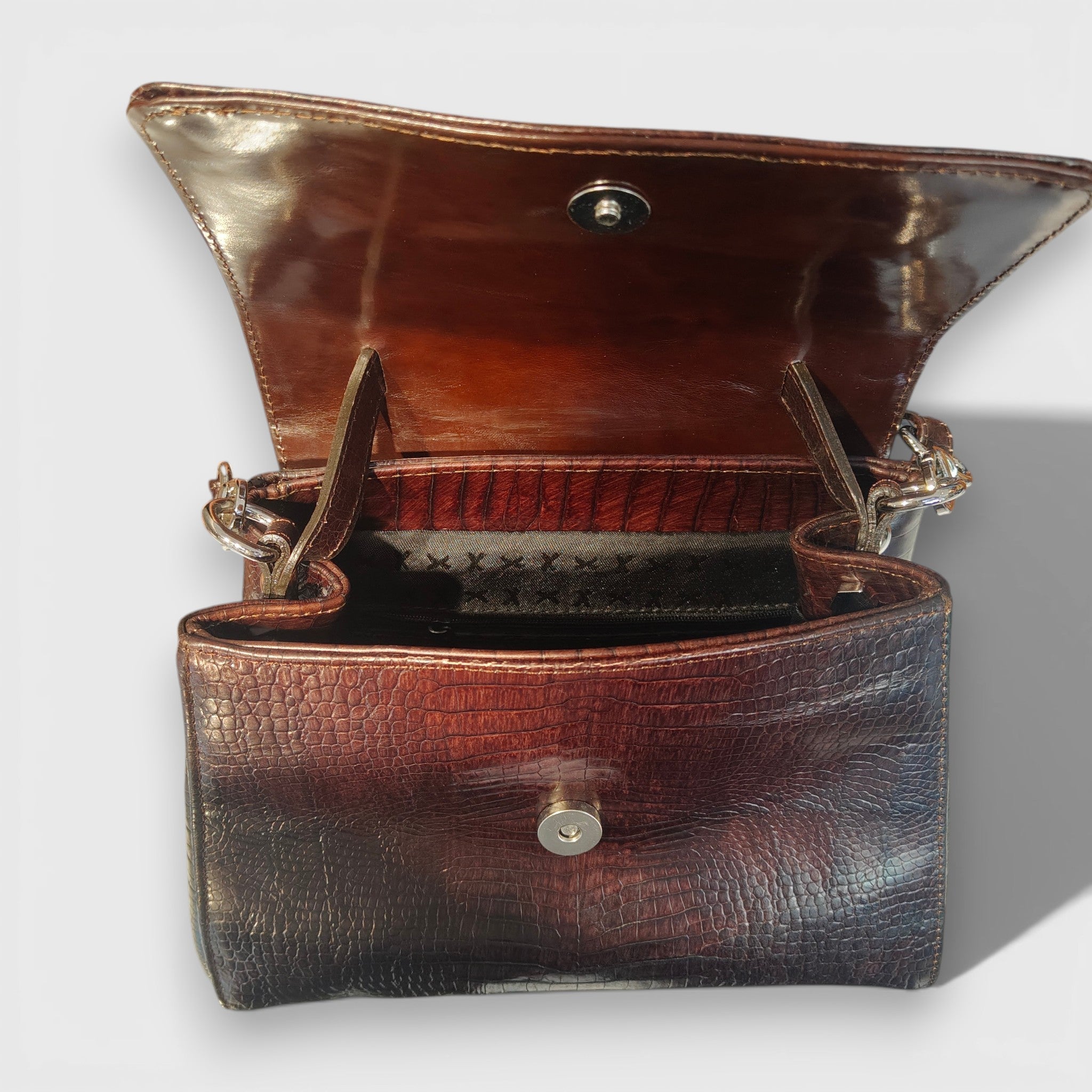 Pelletteria Pelle Nuda Milano, Artigianato Italiano, Vera pelle, Negozio borse donna, Amor marrone cocco