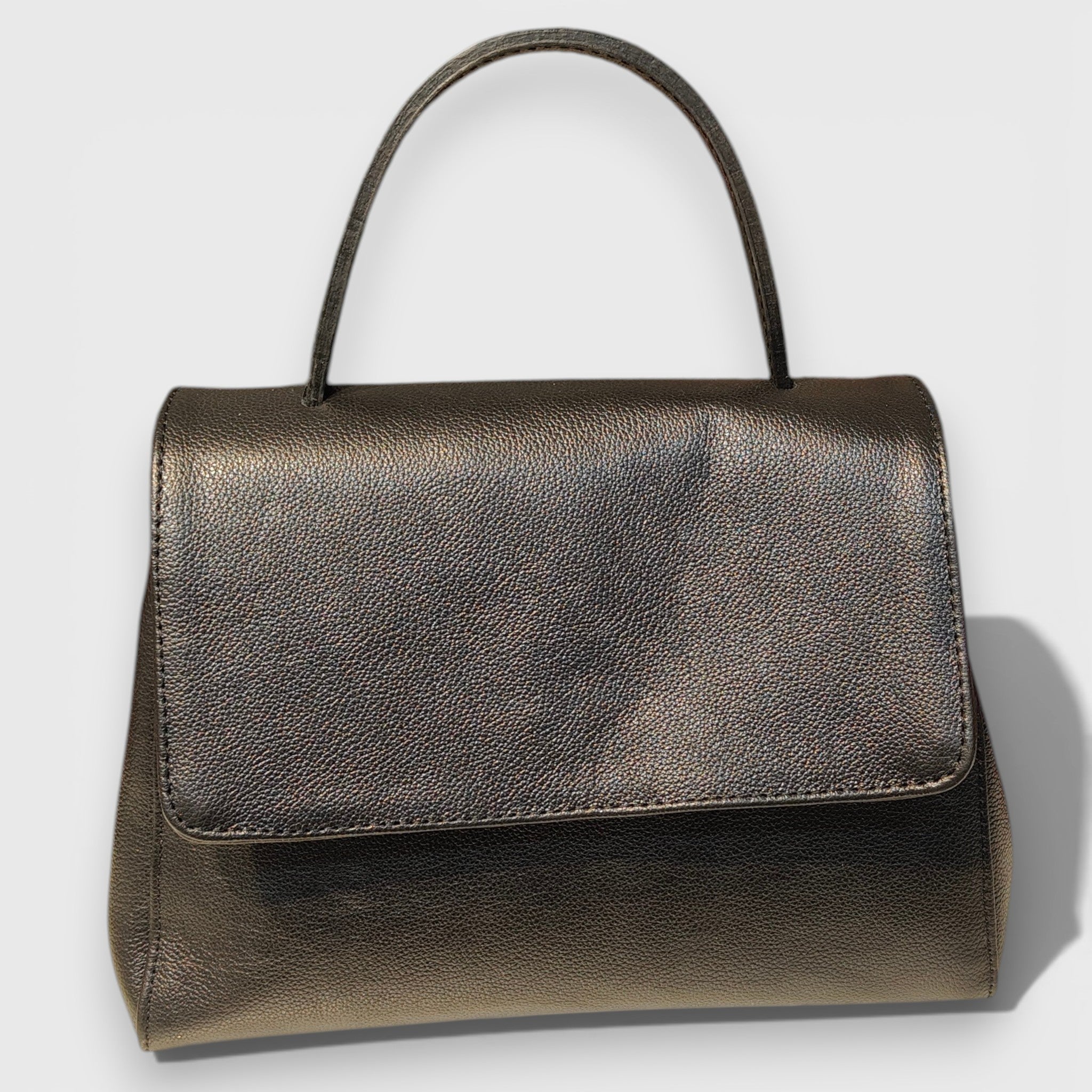 Pelletteria Pelle Nuda Milano, Artigianato Italiano, Vera Pelle, Negozio borse donna, Amor nero