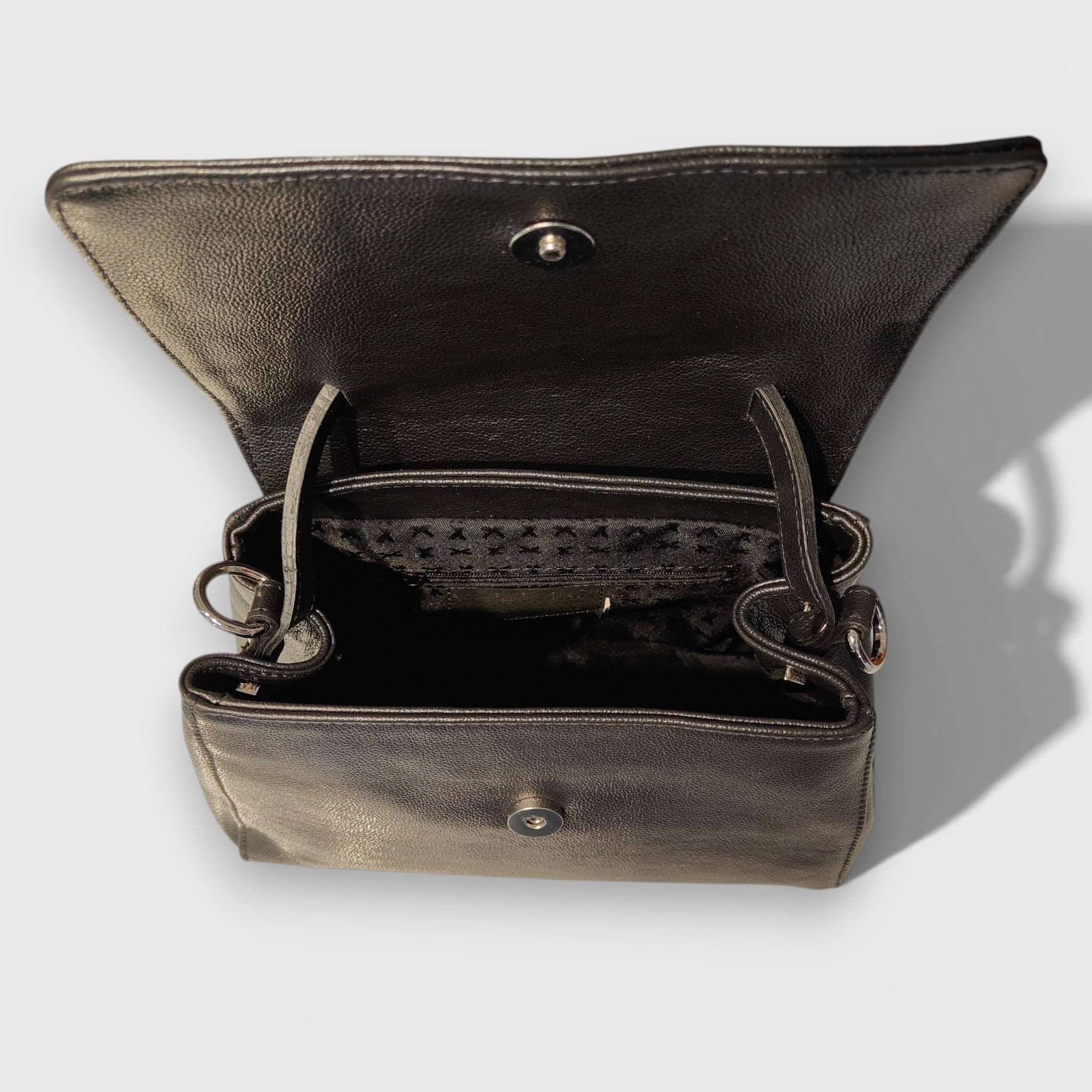 Pelletteria Pelle Nuda Milano, Artigianato Italiano, Vera Pelle, Negozio borse donna, Amor nero