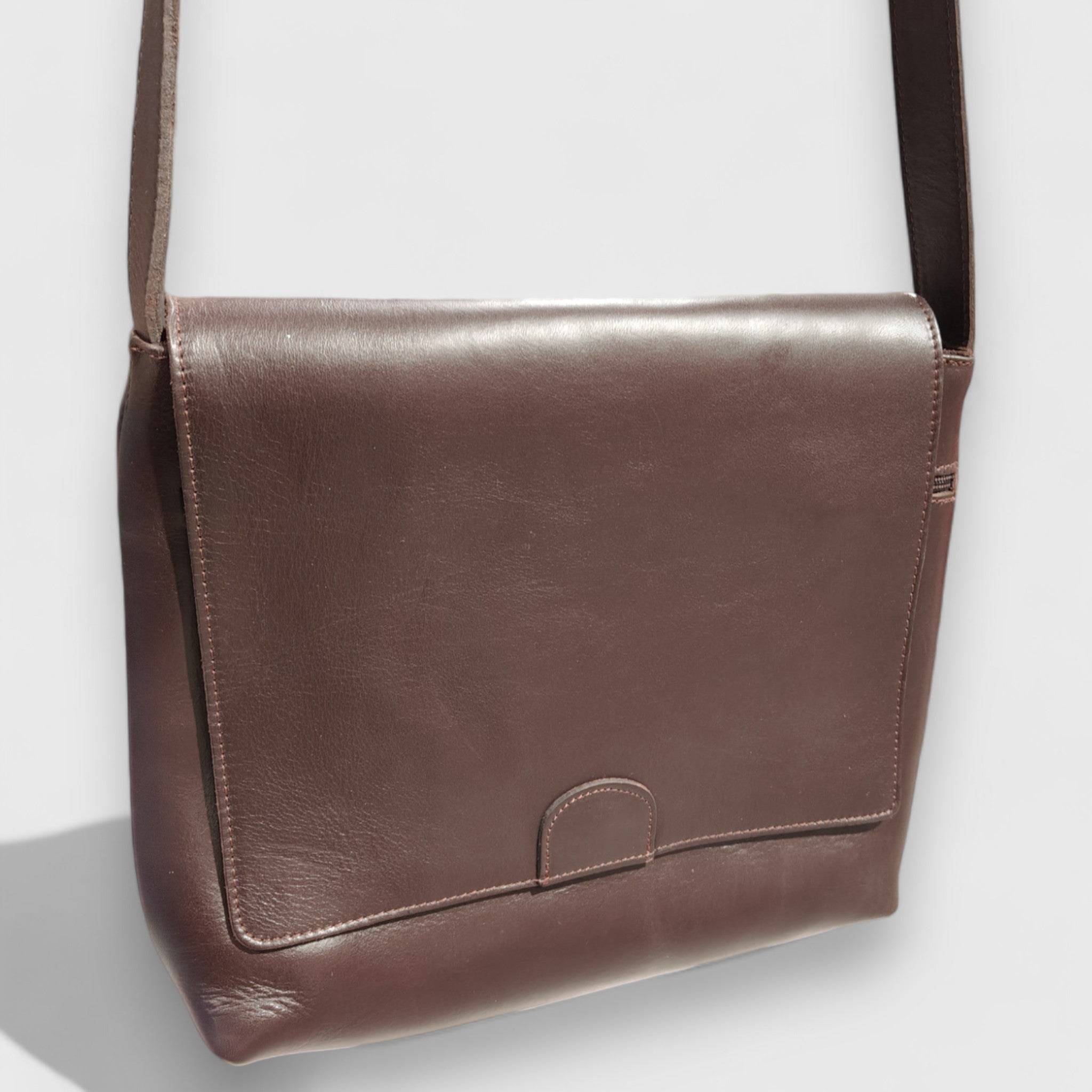 Pelletteria Pelle Nuda Milano, Artigianato Italiano, vera pelle, borsa uomo, Asti marrone