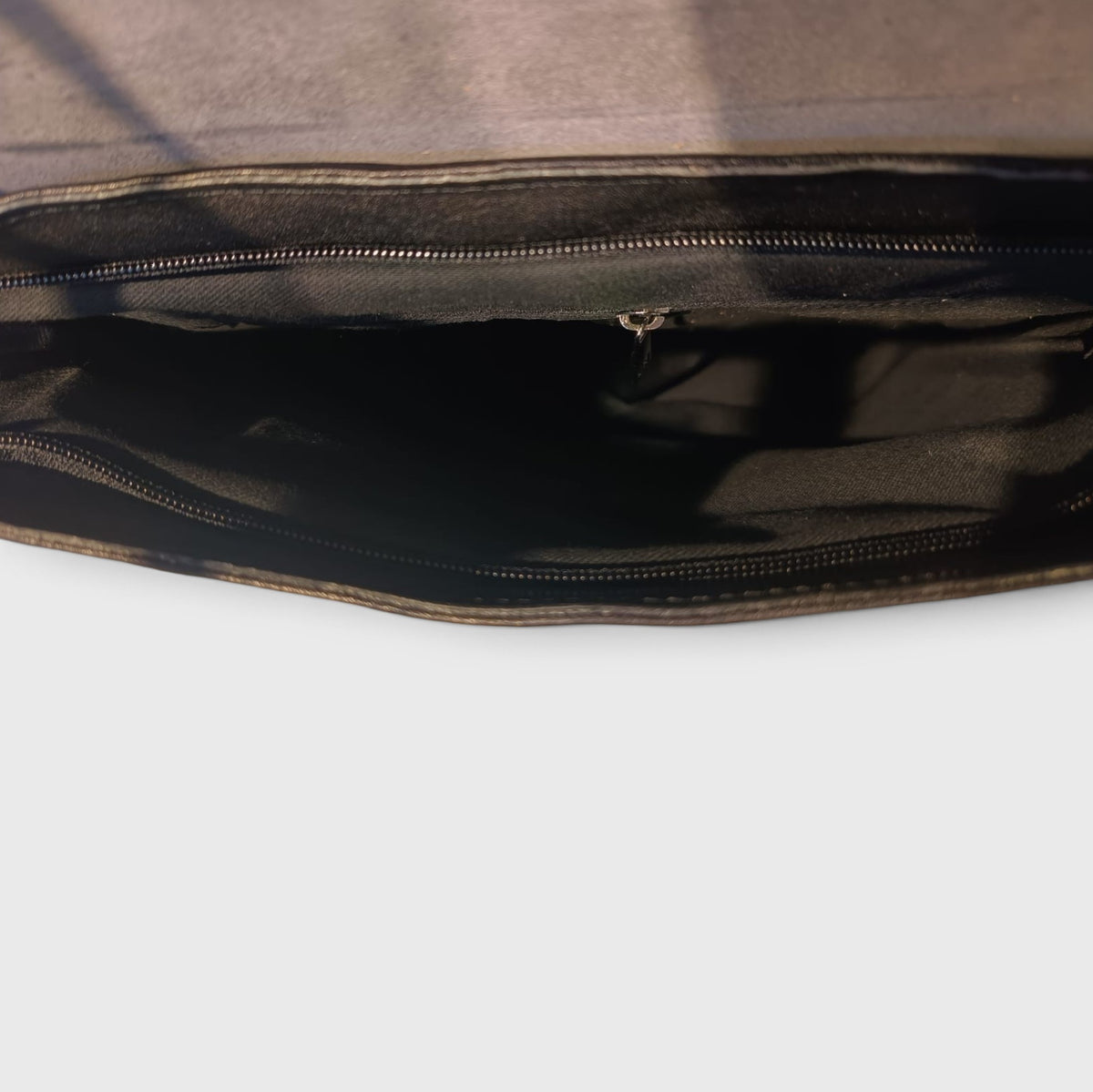 Pelletteria Pelle Nuda Milano, Vera pelle italiana, Negozio borse uomo, Asti nero