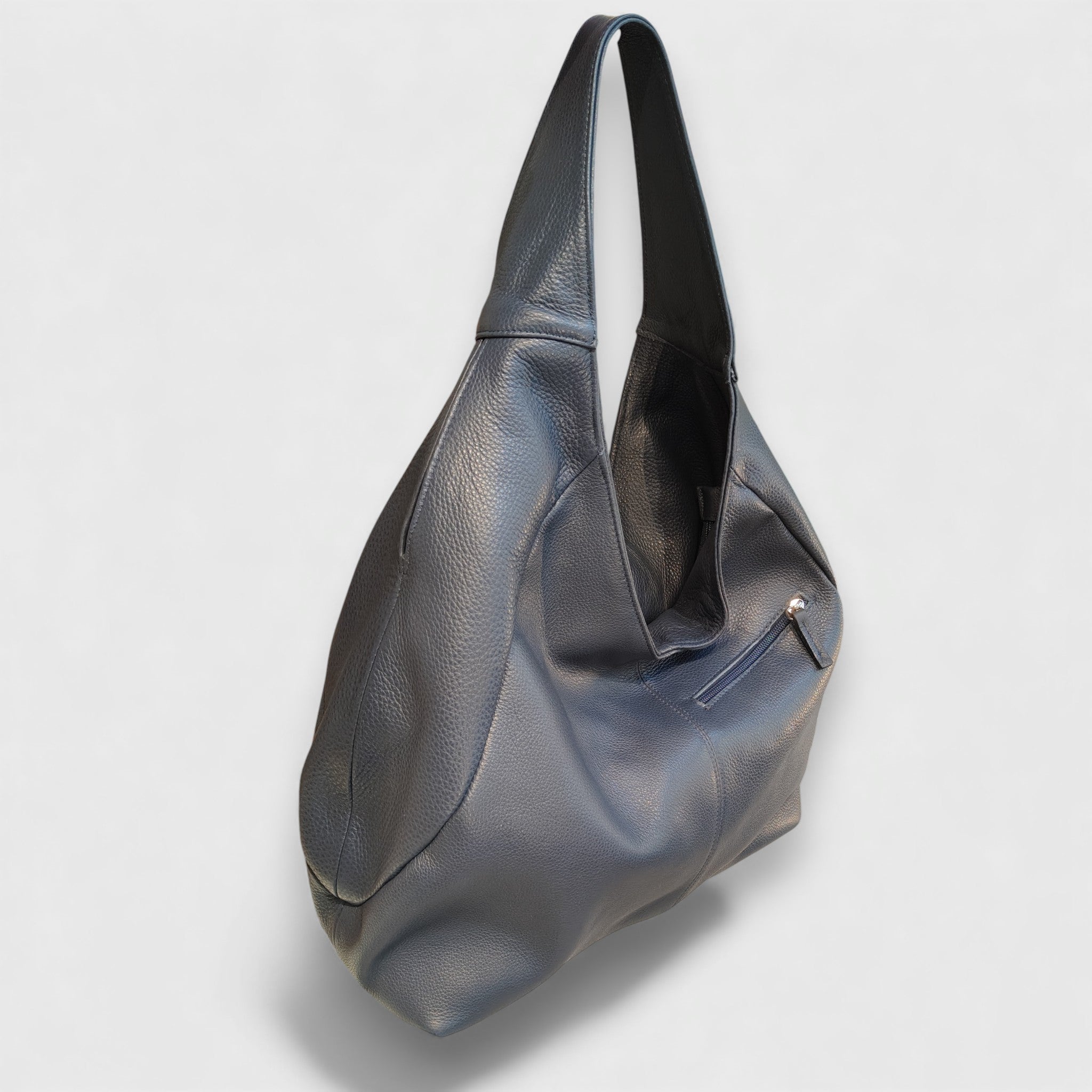 Pelletteria Pelle Nuda Milano, Artigianato Italiano, Vera pelle, Negozio borse donna, Barchetta Blu