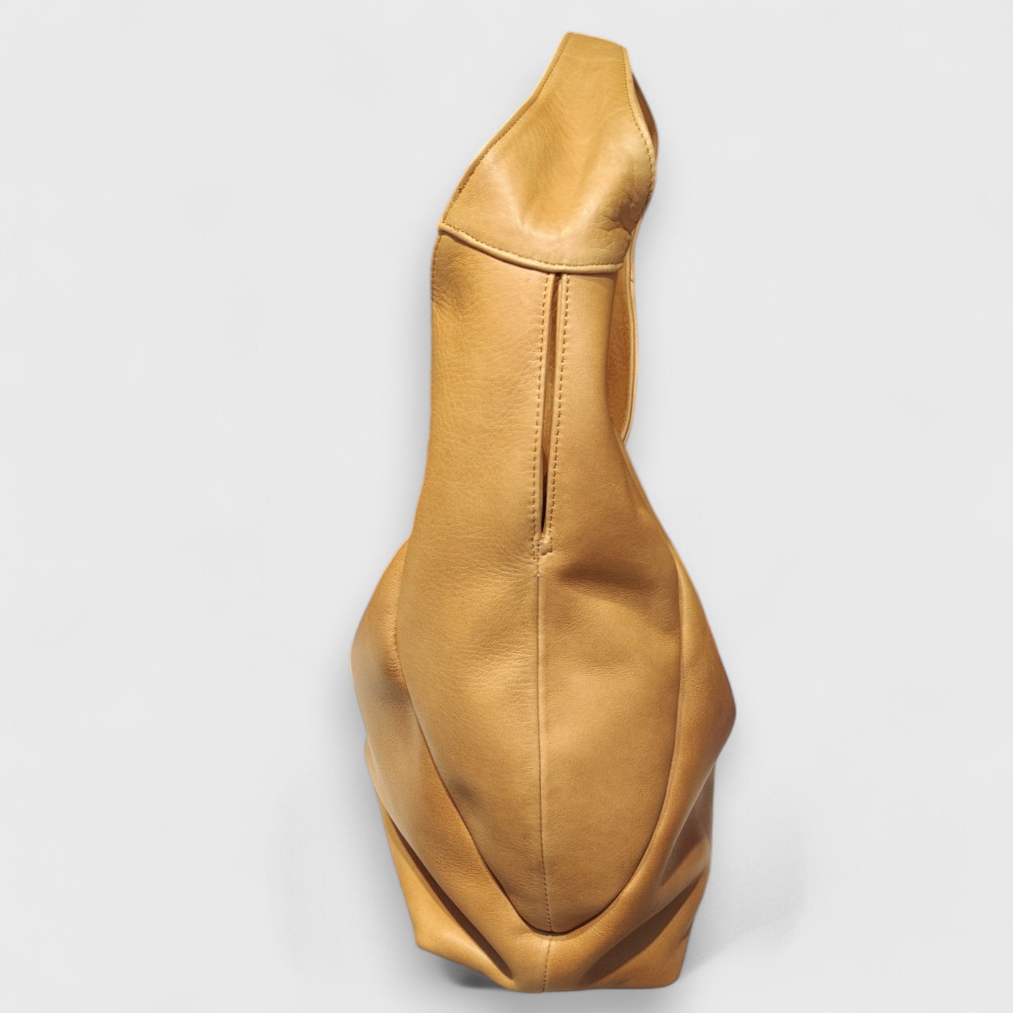 Pelletteria Pelle Nuda Milano, Artigianato Italiano, Vera Pelle, Negozio borse donna, Barchetta pelle ingrassata