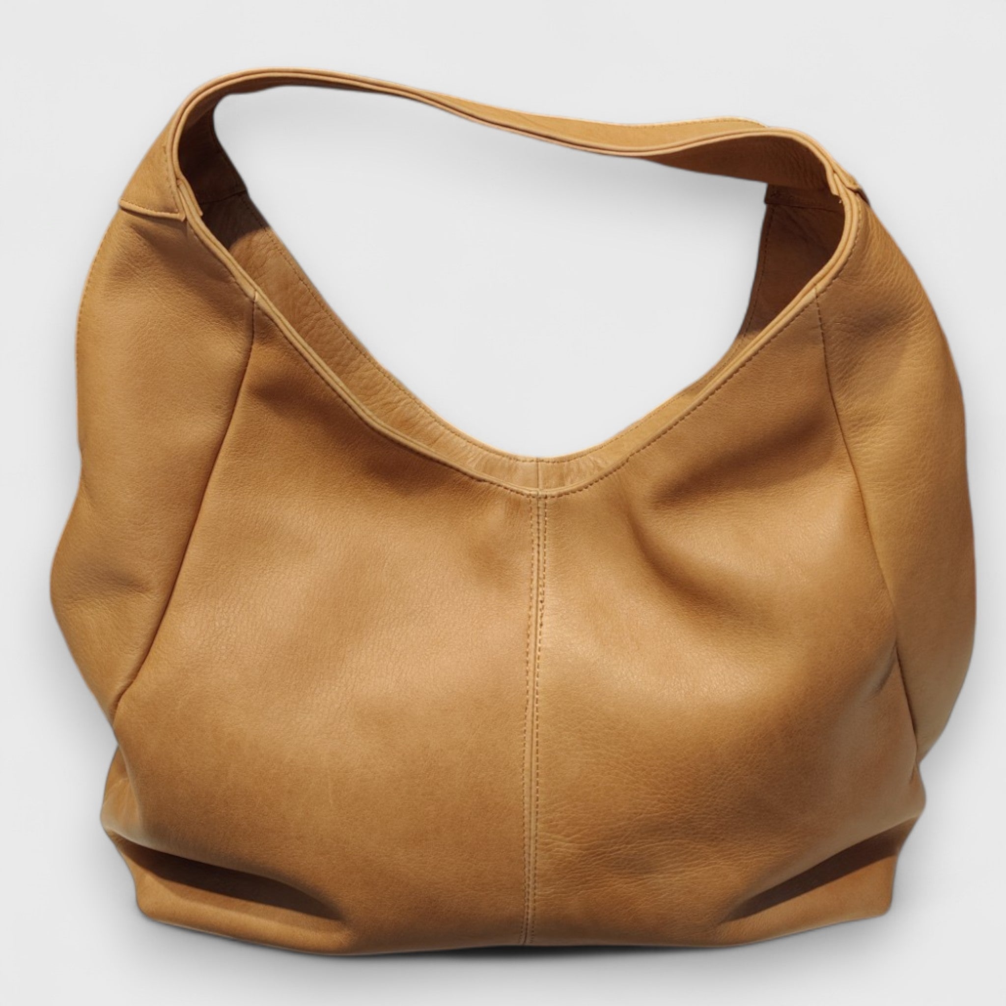 Pelletteria Pelle Nuda Milano, Artigianato Italiano, Vera Pelle, Negozio borse donna, Barchetta pelle ingrassata