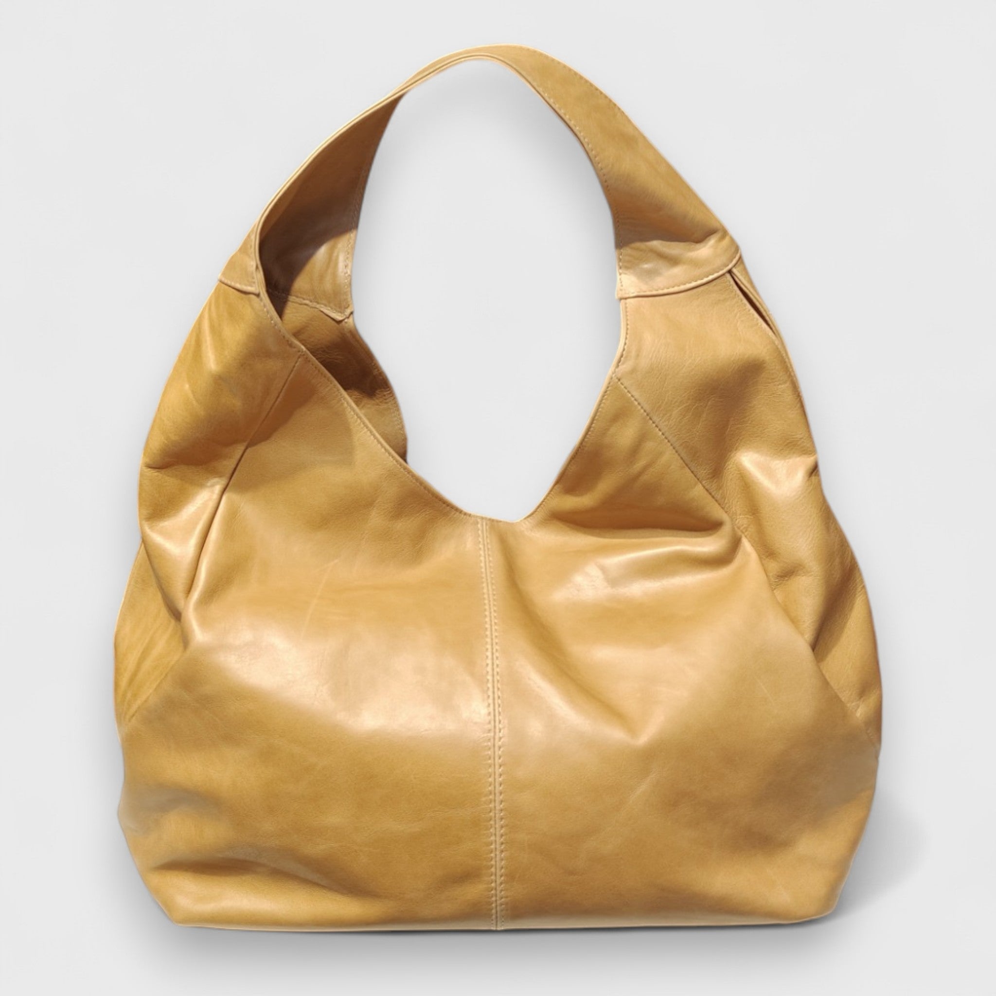 Pelletteria Pelle Nuda Milano, Artigianato Italiano, Vera Pelle, Negozio borse donna, Barchetta cuoio naturale