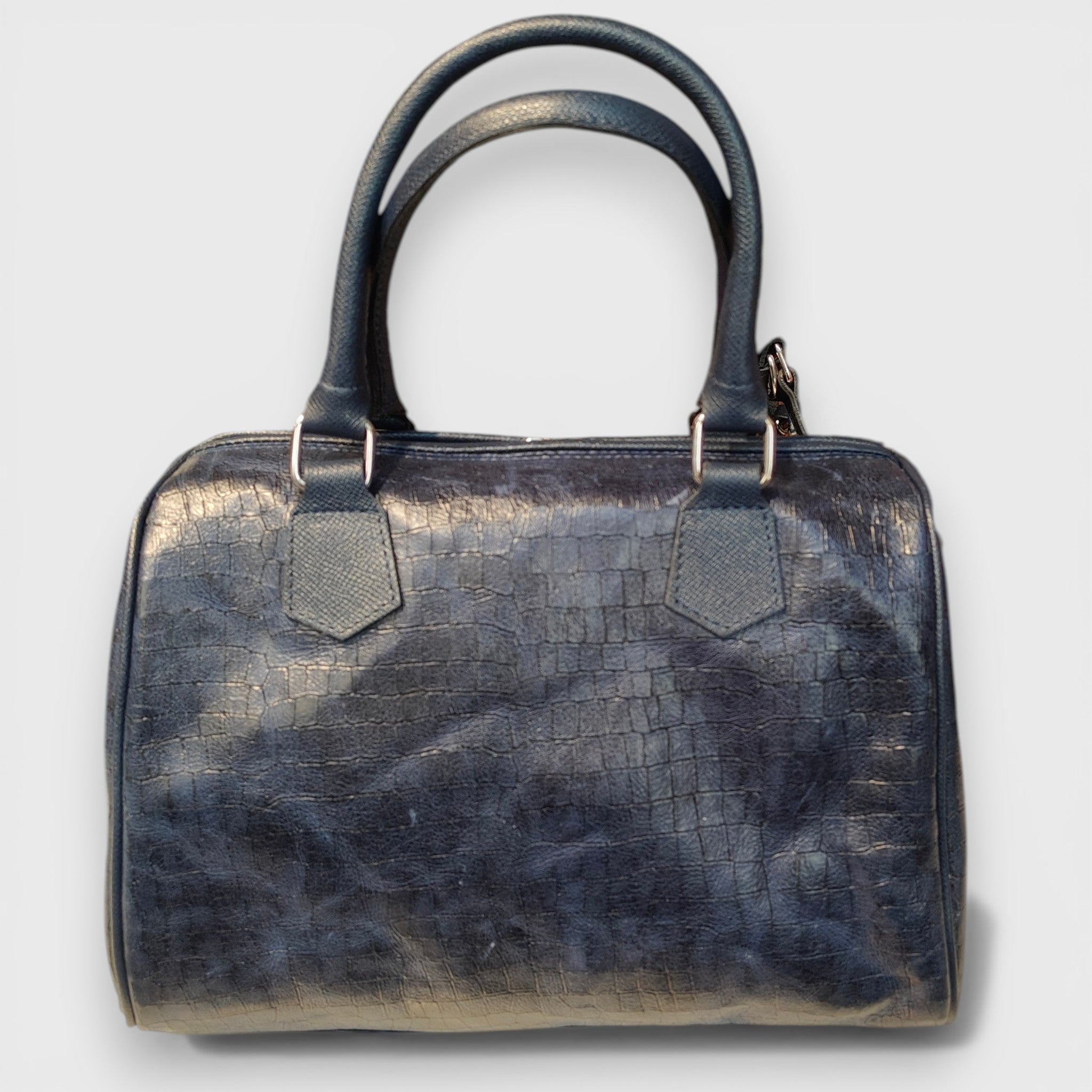 Pelletteria Pelle Nuda Milano, Artigianato Italiano, Vero pelle, Negozio borse donna, Baule medio blu