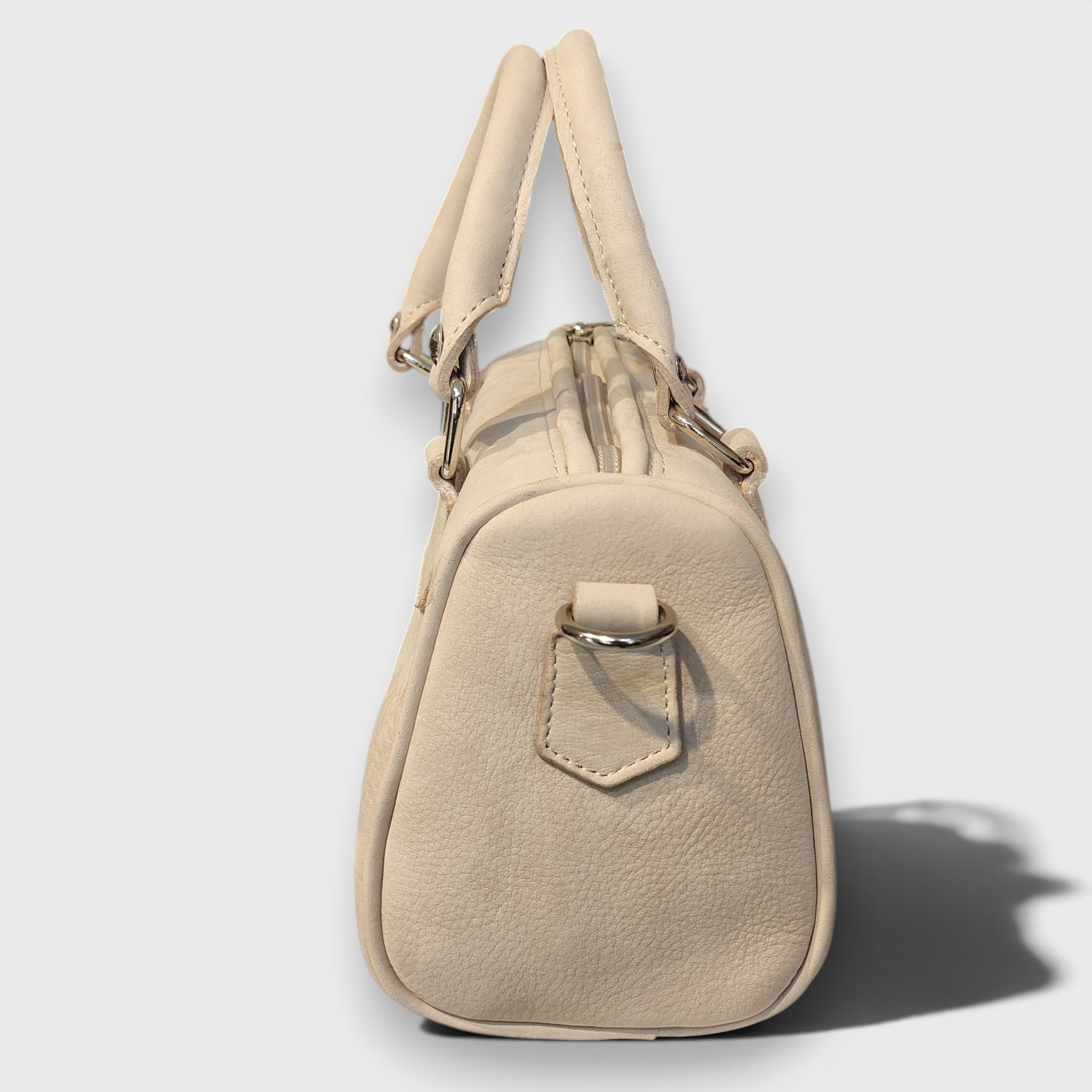 Pelletteria Pelle Nuda Milano, Vera pelle italiana, Negozio borse donna, Bauletto mini avorio