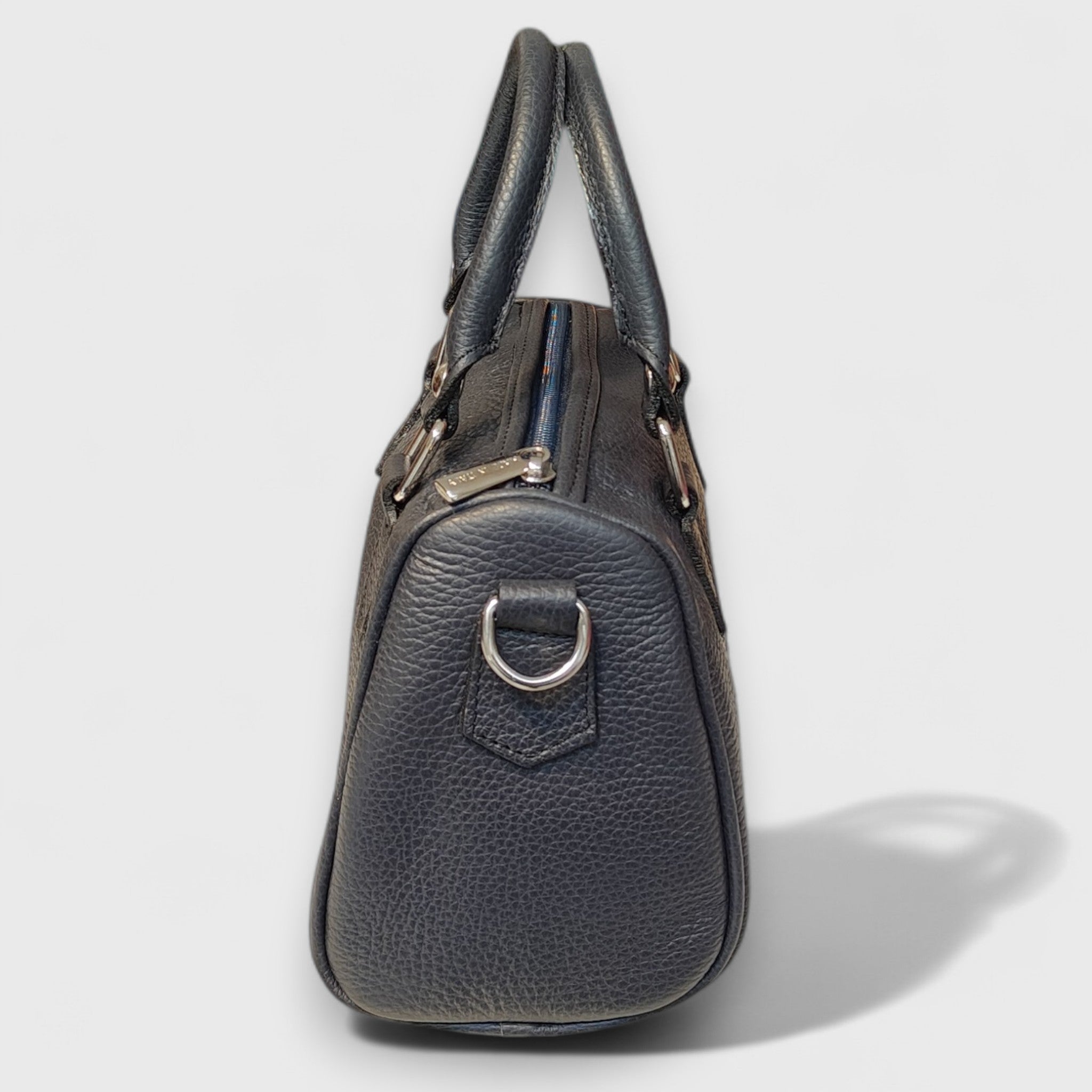 Pelletteria Pelle Nuda Milano, Artigianato Italiano, Vera Pelle, Negozio borse donna, Bauletto mini blu