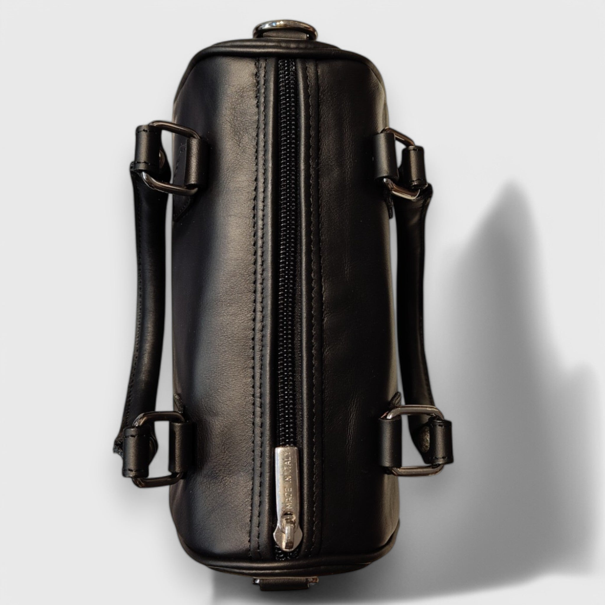 Pelletteria Pelle Nuda Milano, Artigianato Italiano, Vera pelle, Negozio borse donna, Bauletto mini nero