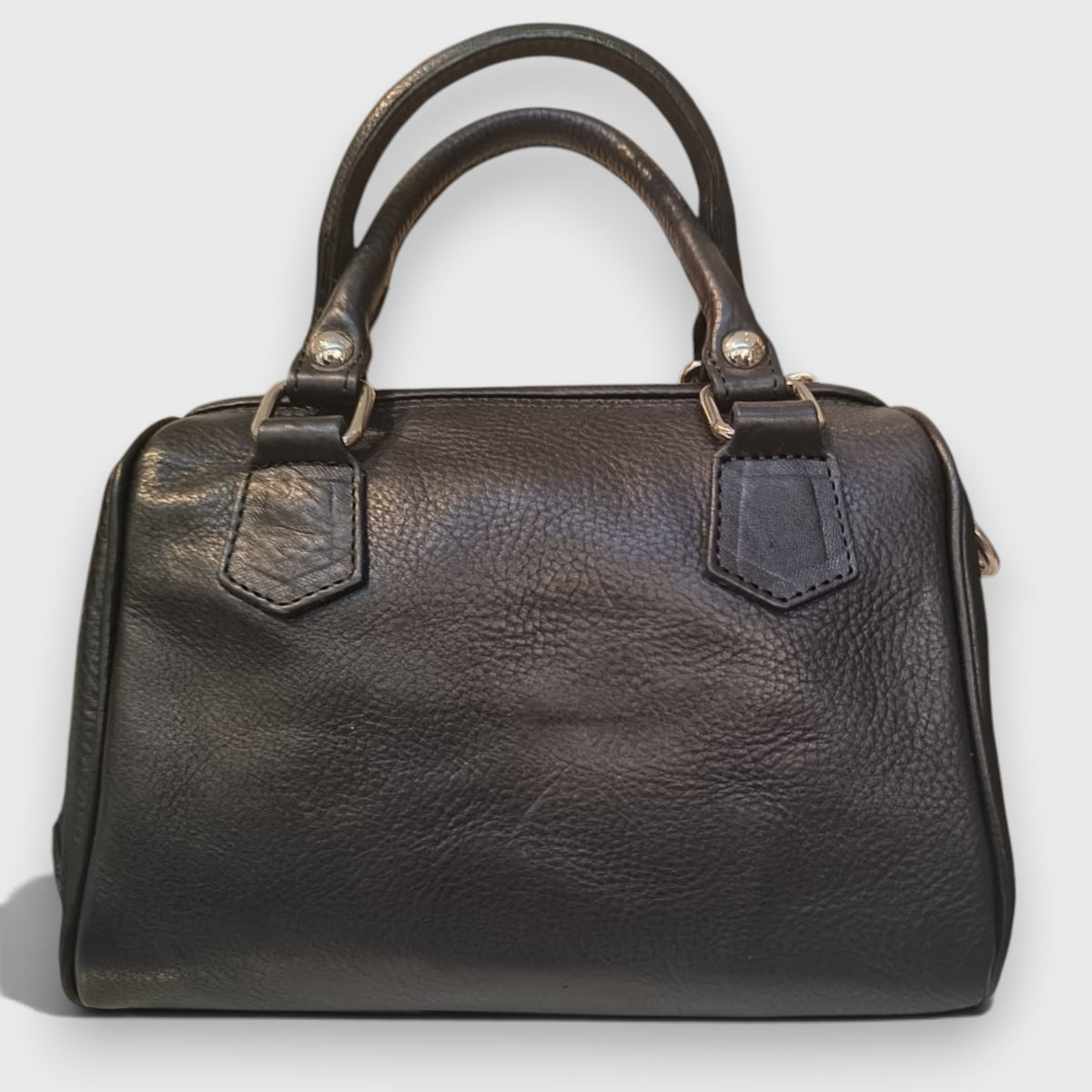 Pelletteria Pelle Nuda Milano, Vera pelle Italiana, Negozio borse donna, Bauletto mini nero