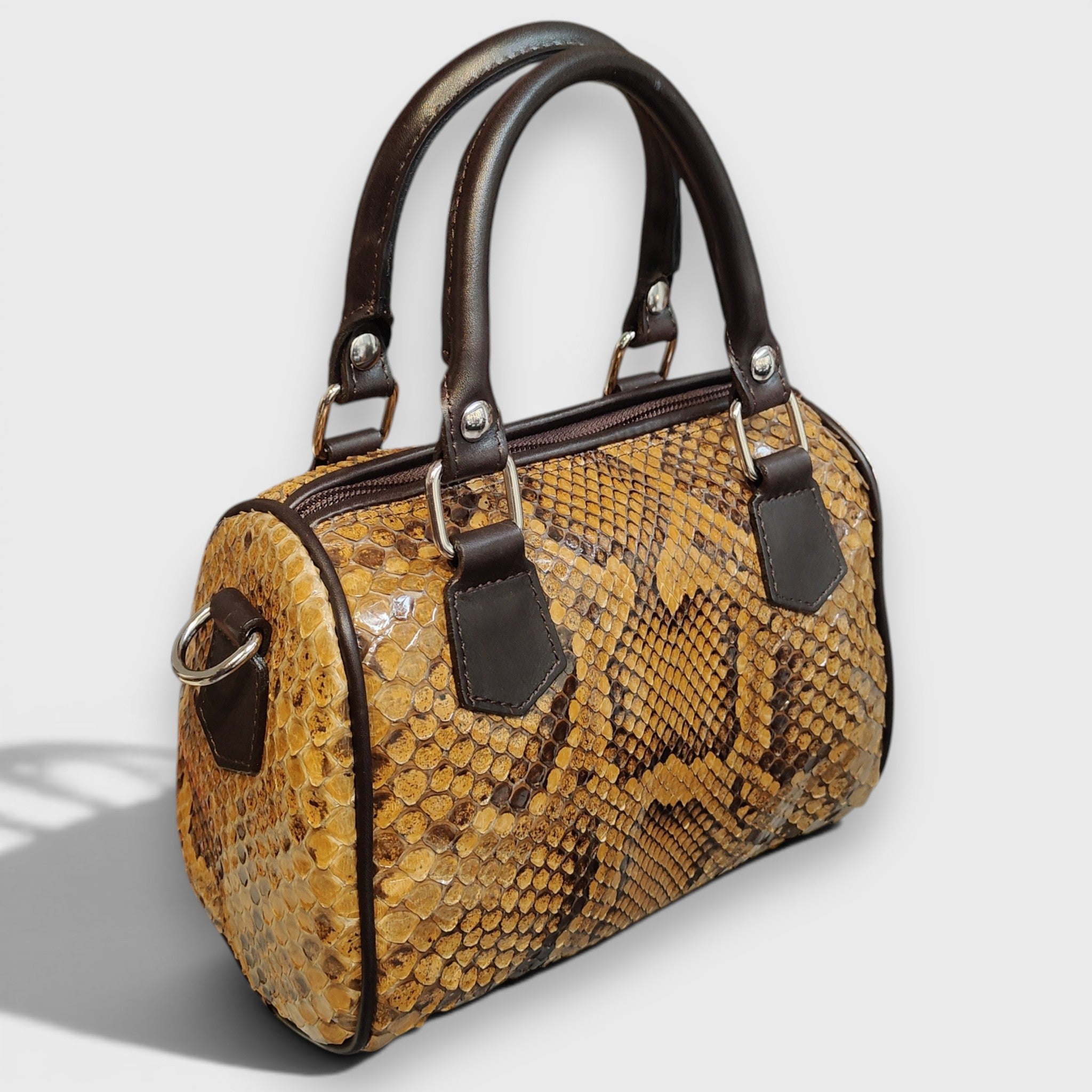 Pelletteria Pelle Nuda Milano, Vera pelle italiana, Negozio borse donna, Bauletto mini pitone marrone chiaro
