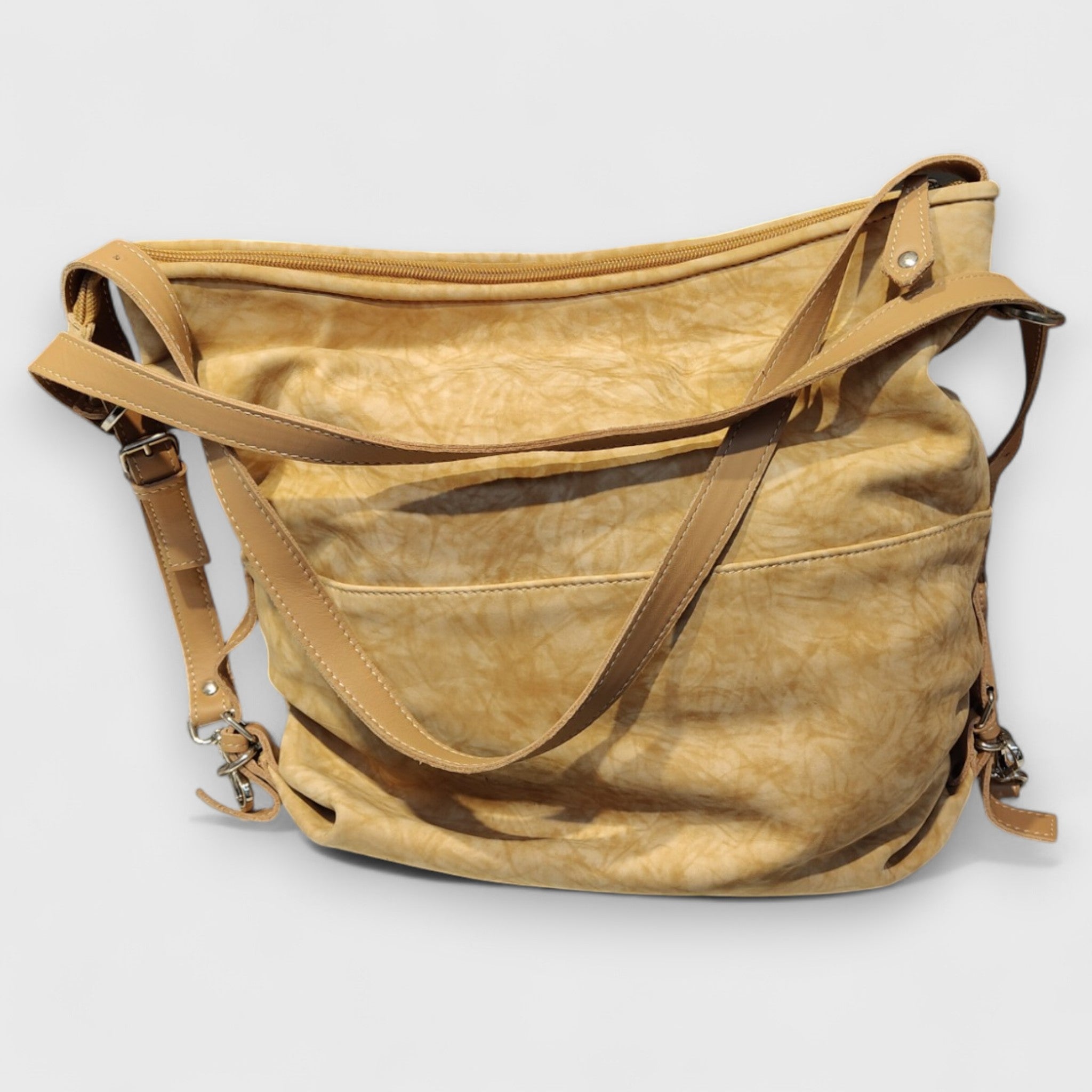 Pelletteria Pelle Nuda Milano, Artigianato Italiano, Vera pelle, Borse donna, Borsa zaino giallo