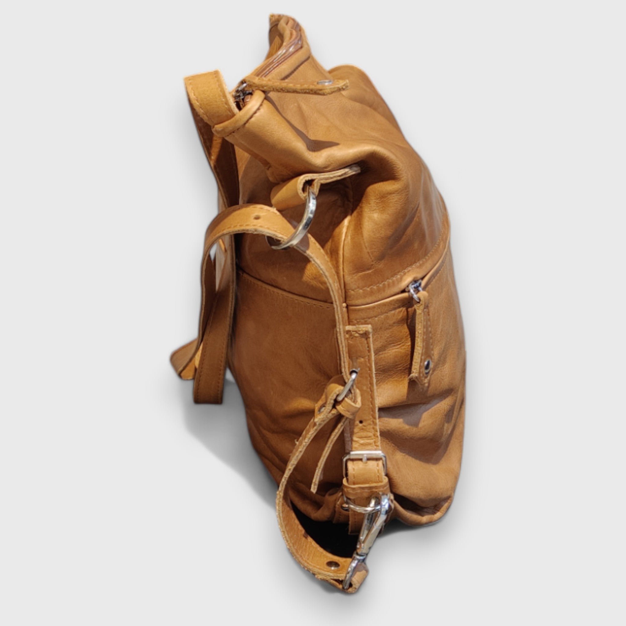 Pelletteria Pelle Nuda Milano, Artigianato italiano, Vera pelle, Borsa donna, Borsa zaino miele