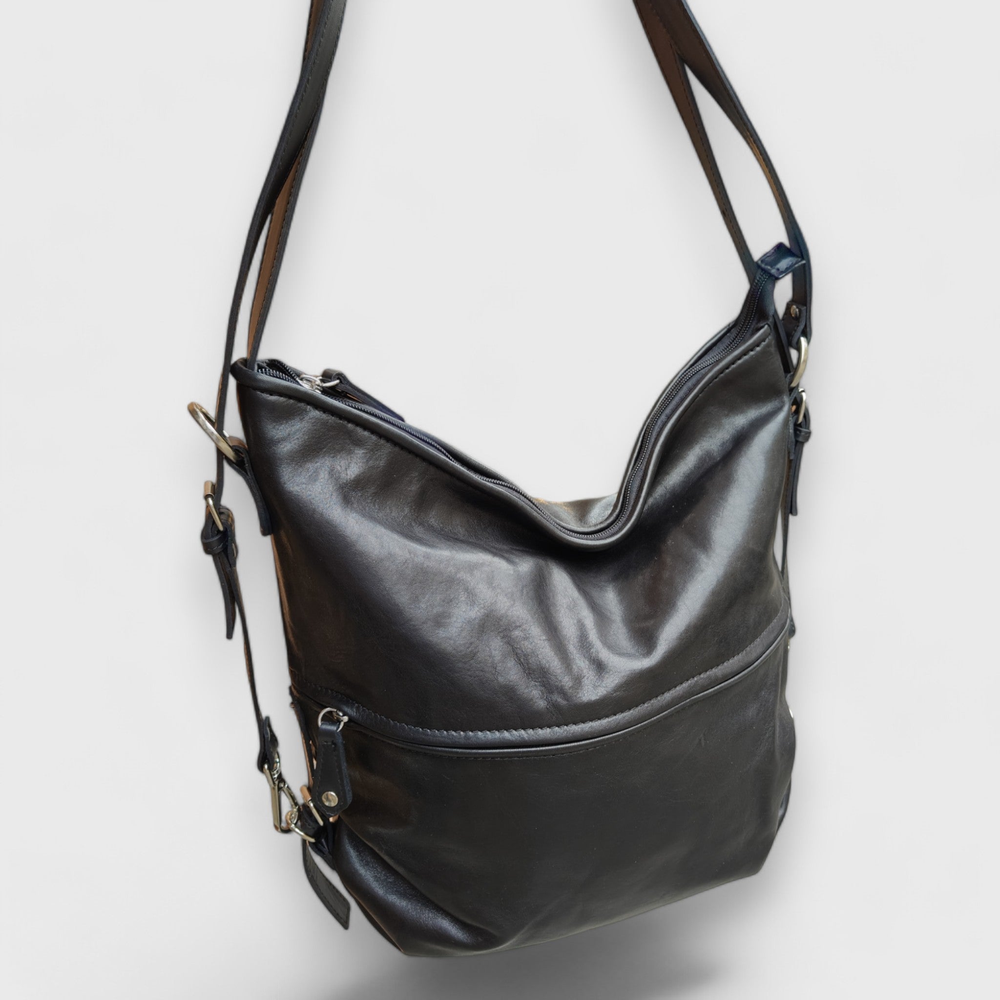 Pelletteria Pelle Nuda Milano, Artigianato italiano, vera pelle, borsa donna, Borsa zaino nero