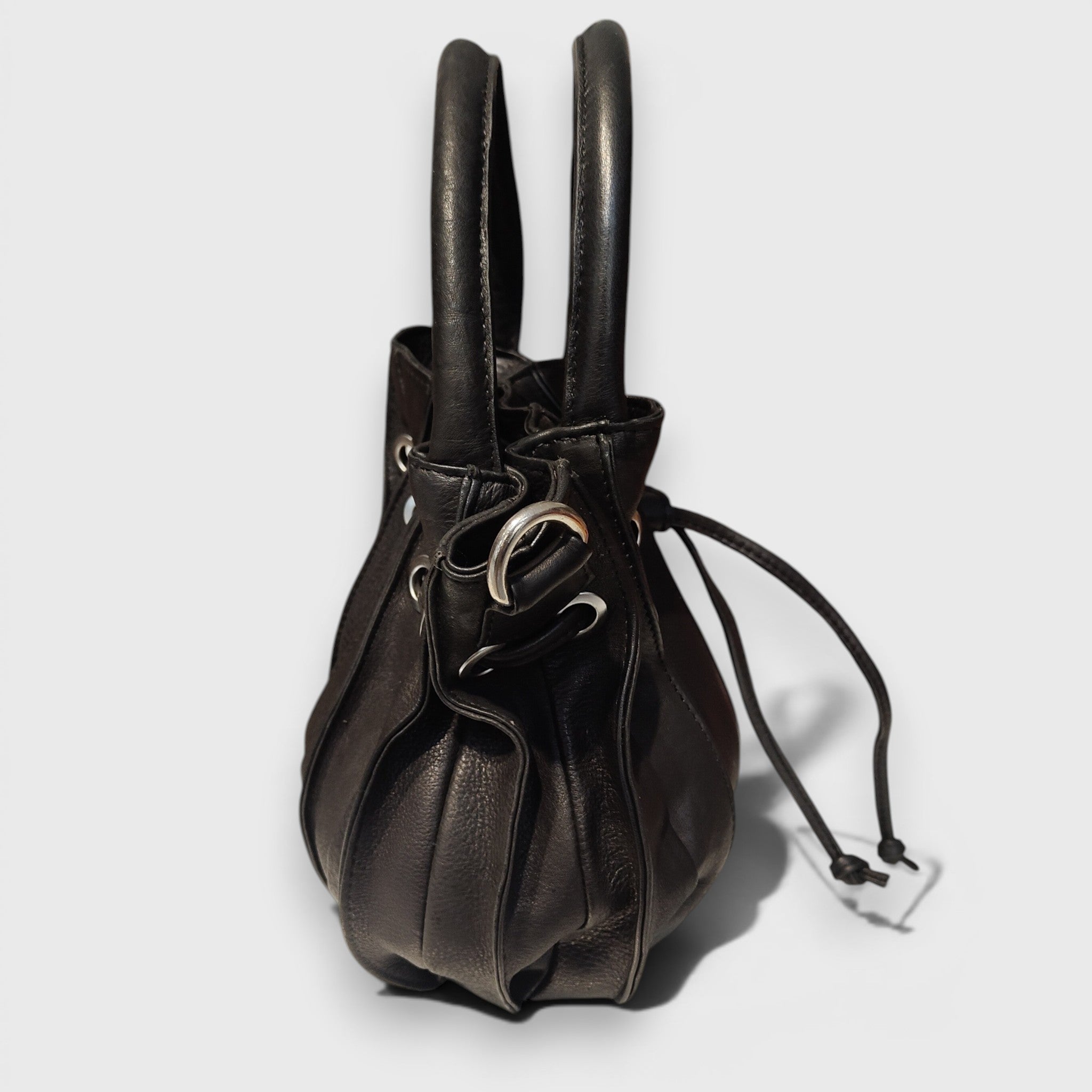 Pelletteria Pelle Nuda Milano, Vera pelle italiana, Negozio borse donna, Caramella mini nero