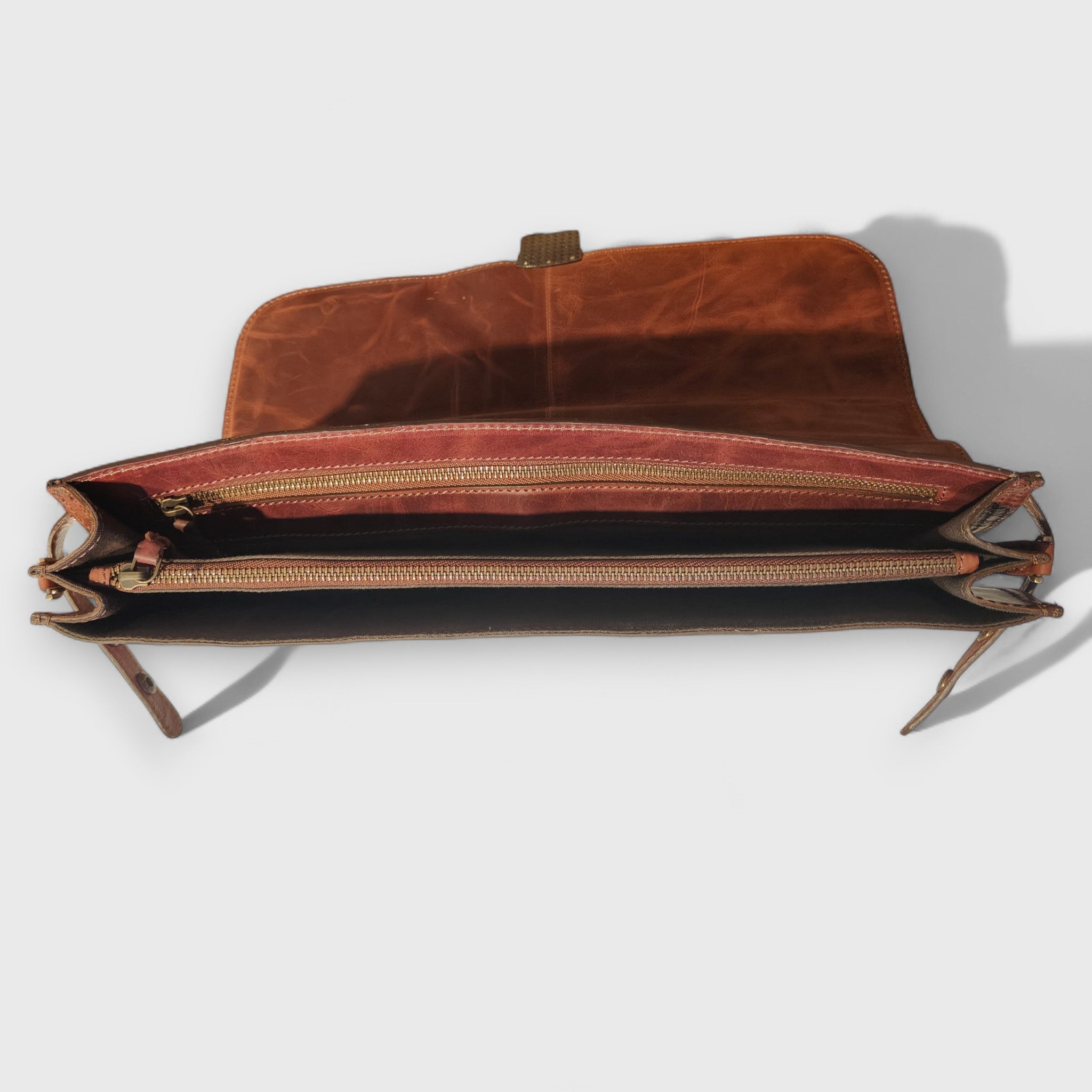 Pelletteria Pelle Nuda Milano, Artigianato Italiano, Vera pelle, Negozio borse donna uomo, Cartella professionale marrone