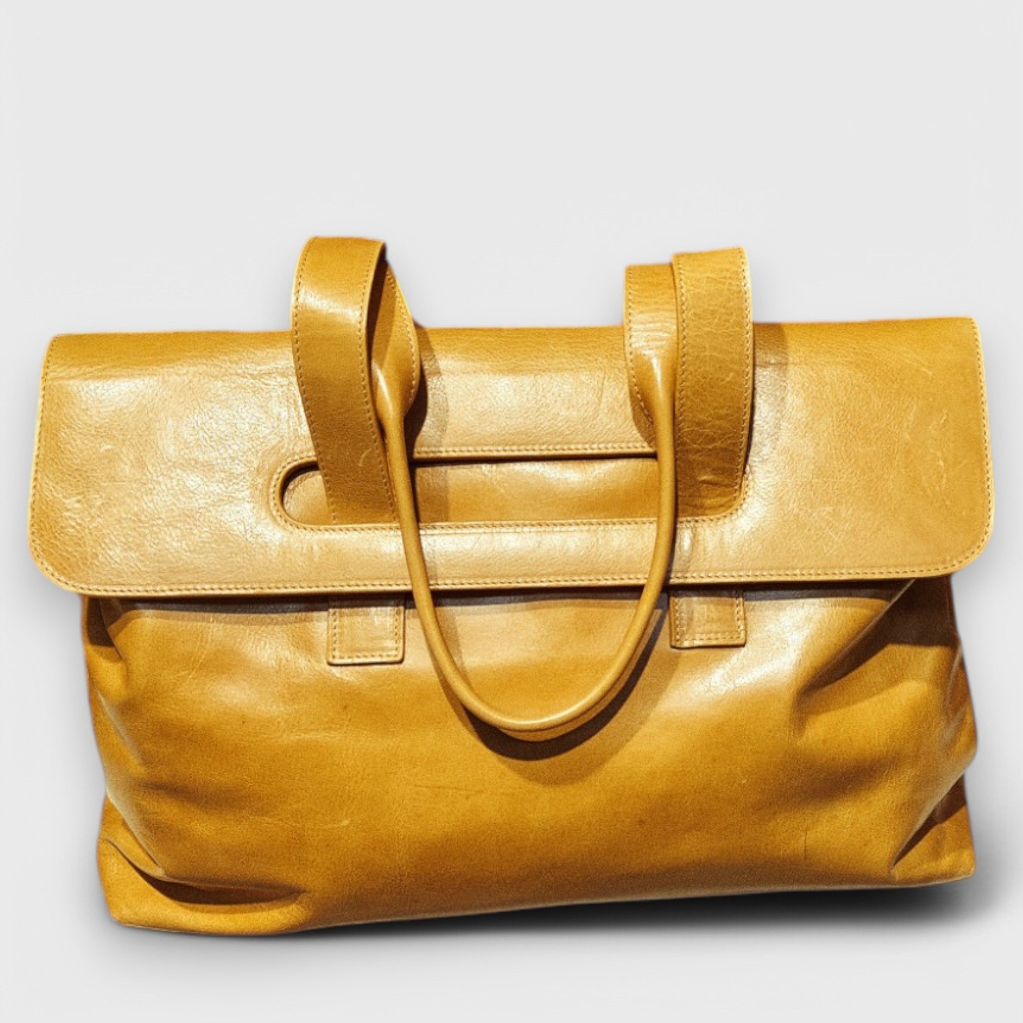 Pelletteria Pelle Nuda Milano, Artigianato italiano, vera pelle, Negozio borse donna, Chiara grande giallo