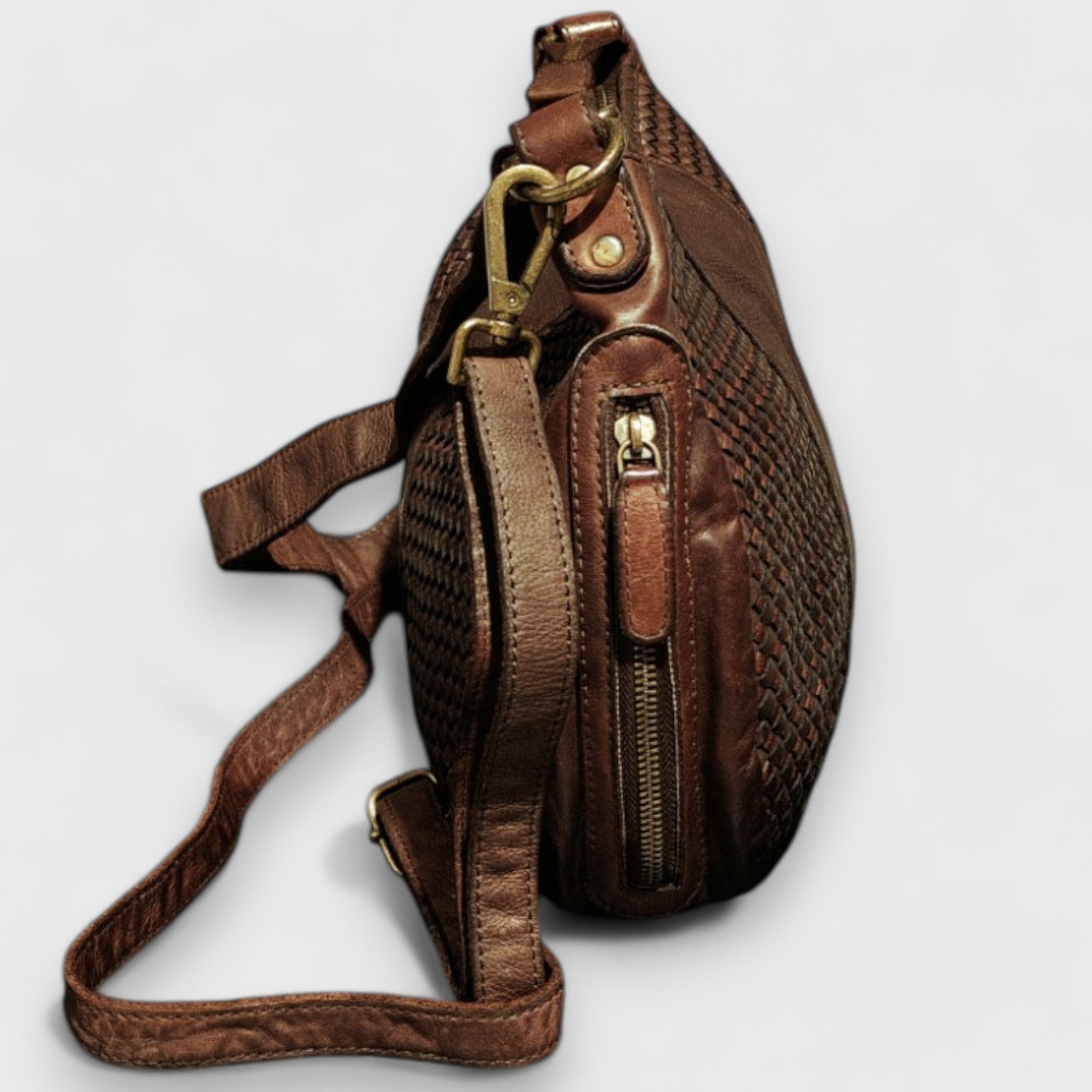 Pelletteria Pelle Nuda Milano, Artigianato italiano, vera pelle, borsa donna, Corinna marrone