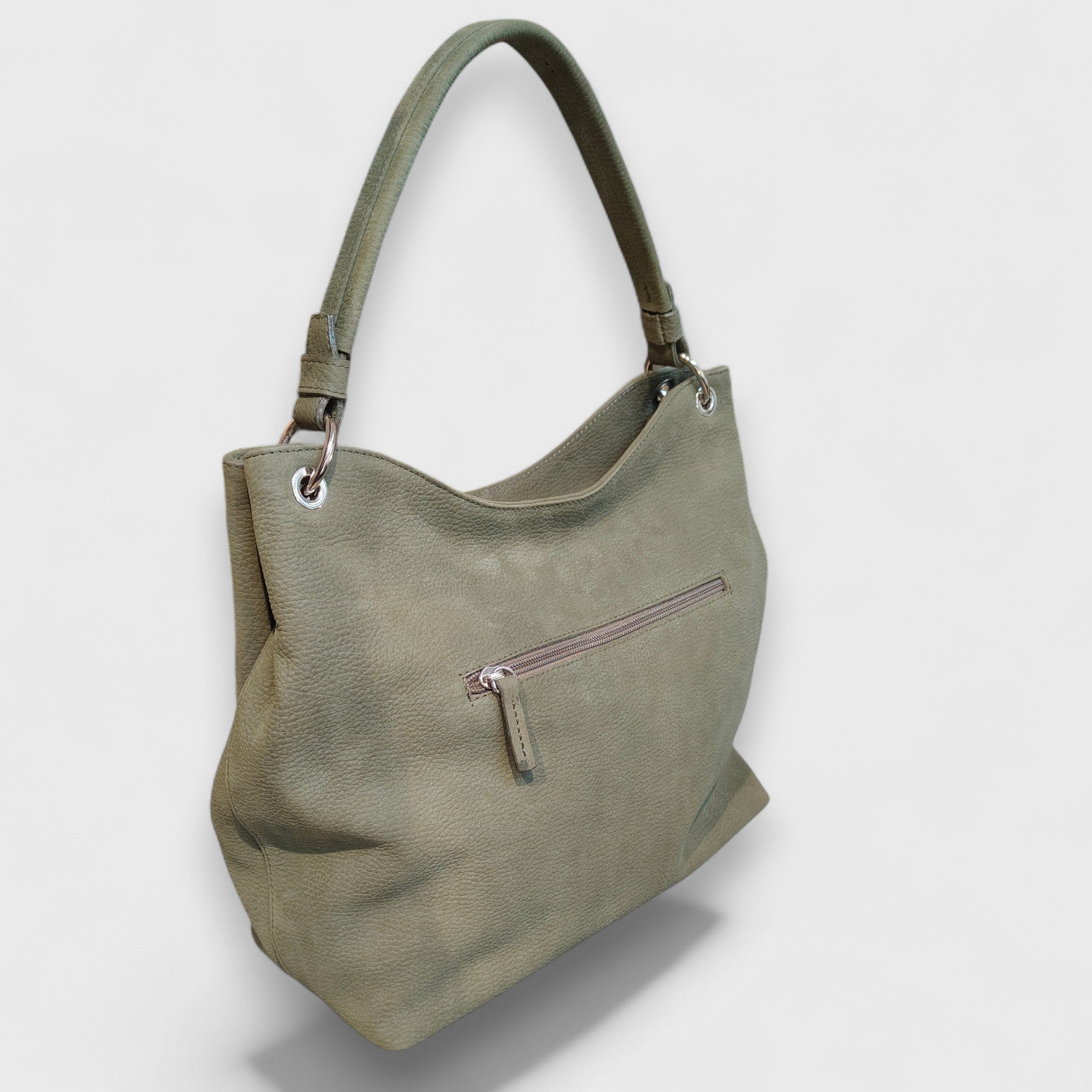 Pelletteria Pelle Nuda Milano, Artigianato Italiano, Vera pelle, Negozio borse donna, Cris verde nabuk