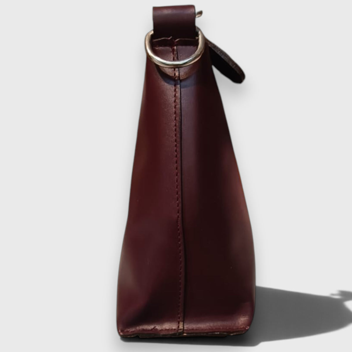 Pelletteria Pelle Nuda Milano, Vera pelle Italiana, Negozio borde donna, Isotta bordeaux