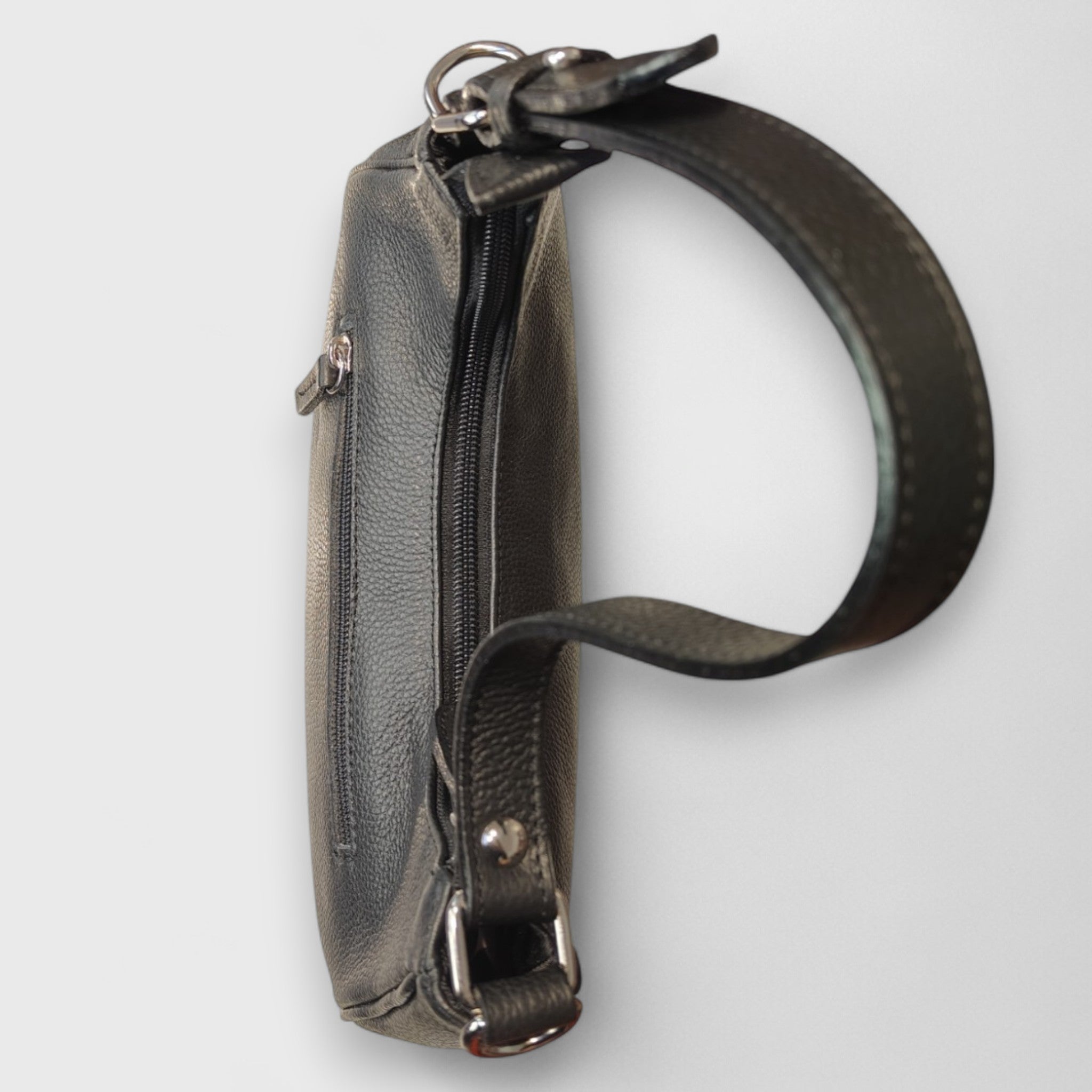 Pelletteria Pelle Nuda Milano, Artigianato Italiano, Vera pelle, Negozio borse donna, Dalila nero