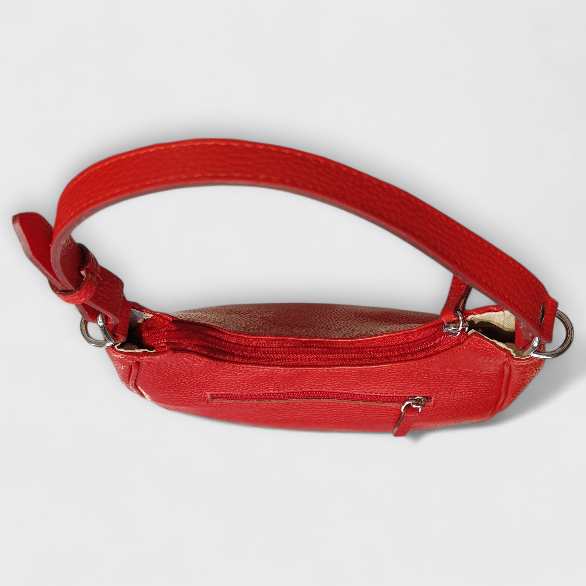 Pelletteria Pelle Nuda Milano, Artigianato Italiano, Vera pelle, Negozio borse donna, Dalila rosso