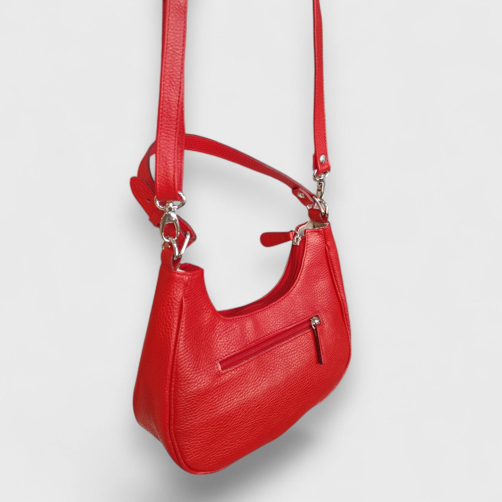 Pelletteria Pelle Nuda Milano, Artigianato Italiano, Vera pelle, Negozio borse donna, Dalila rosso