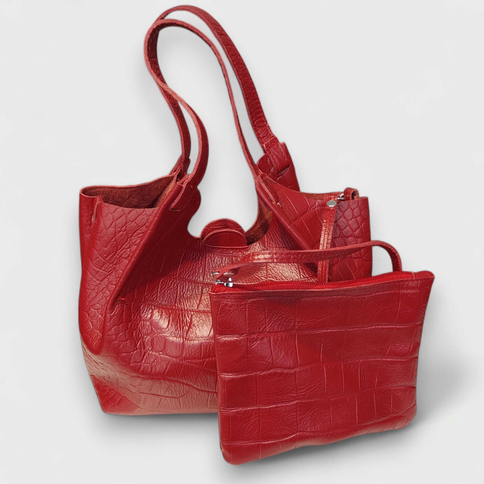 Pelletteria Pelle Nuda Milano, Artigianato Italiano, Vera Pelle, Negozio borse donma, Elisa rosso
