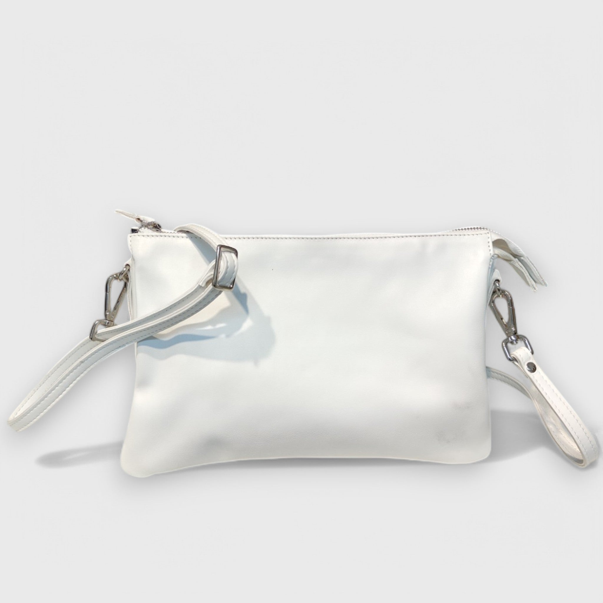 Pelletteria Pelle Nuda Milano, Artigianato Italiano, vera pelle, Negozio borse donna, Federica bianco
