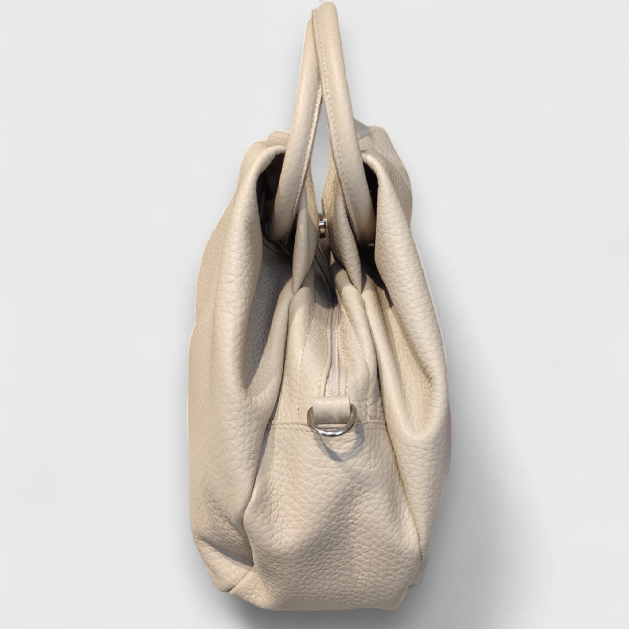 Pelletteria Pelle Nuda Milano, Artigianato Italiano, Vera Pelle, Negozio borse donna, Frida grigio