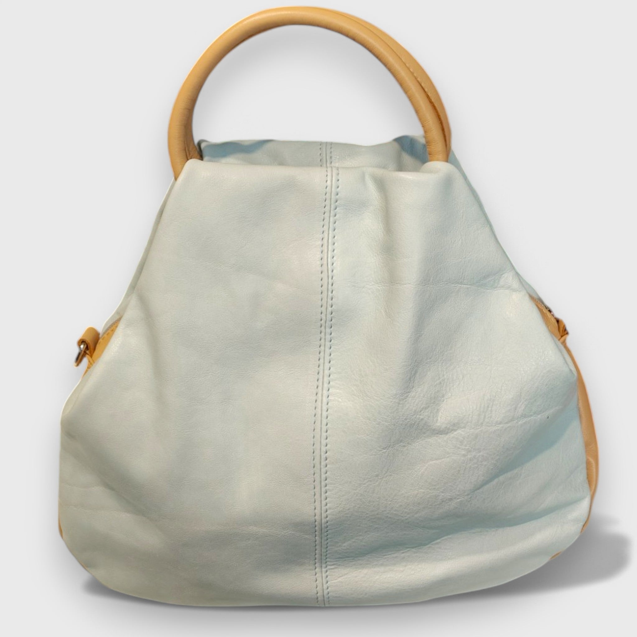 Pelletteria Pelle Nuda Milano, Artigianato Italiano, Vera pelle, Negozio borse donna, Frida celeste