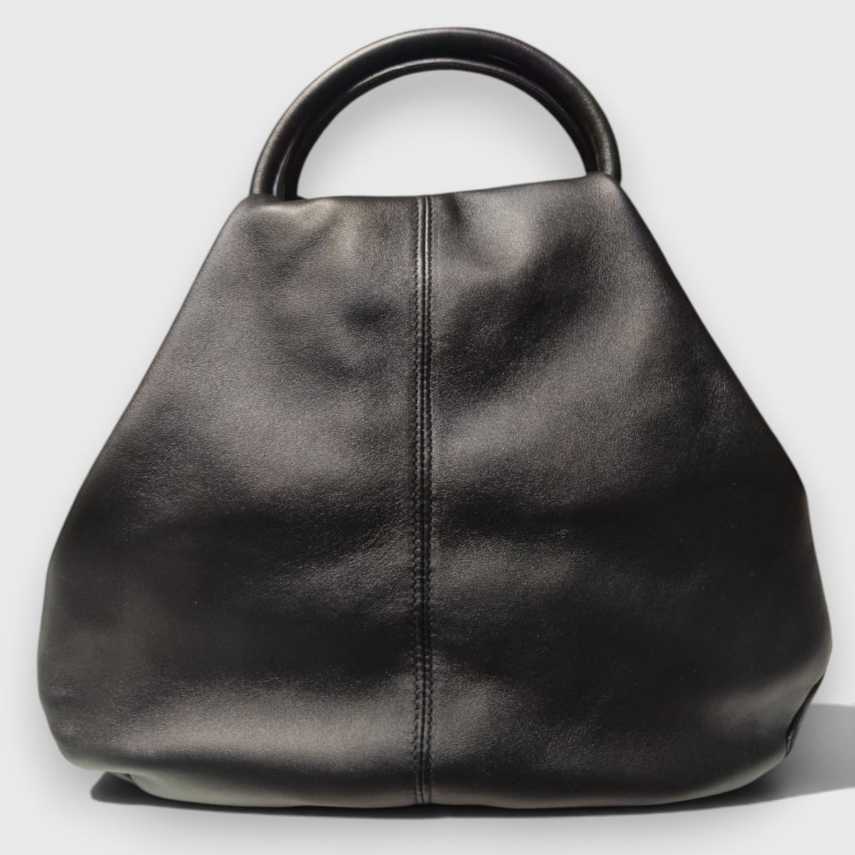 Pelletteria Pelle Nuda Milano, Vera pelle italiana, Negozio borse donna, Artigianato italiano, Frida nera