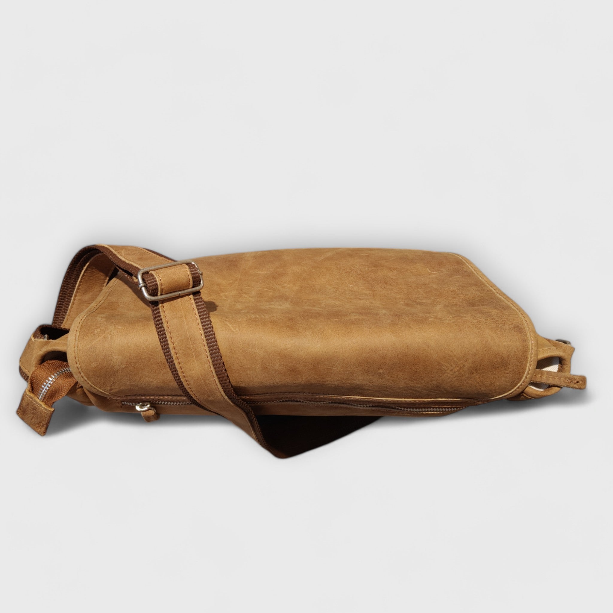 Pelletteria Pelle Nuda Milano, Artigianato italiano, vera pelle, borsa uomo, Gigante marrone