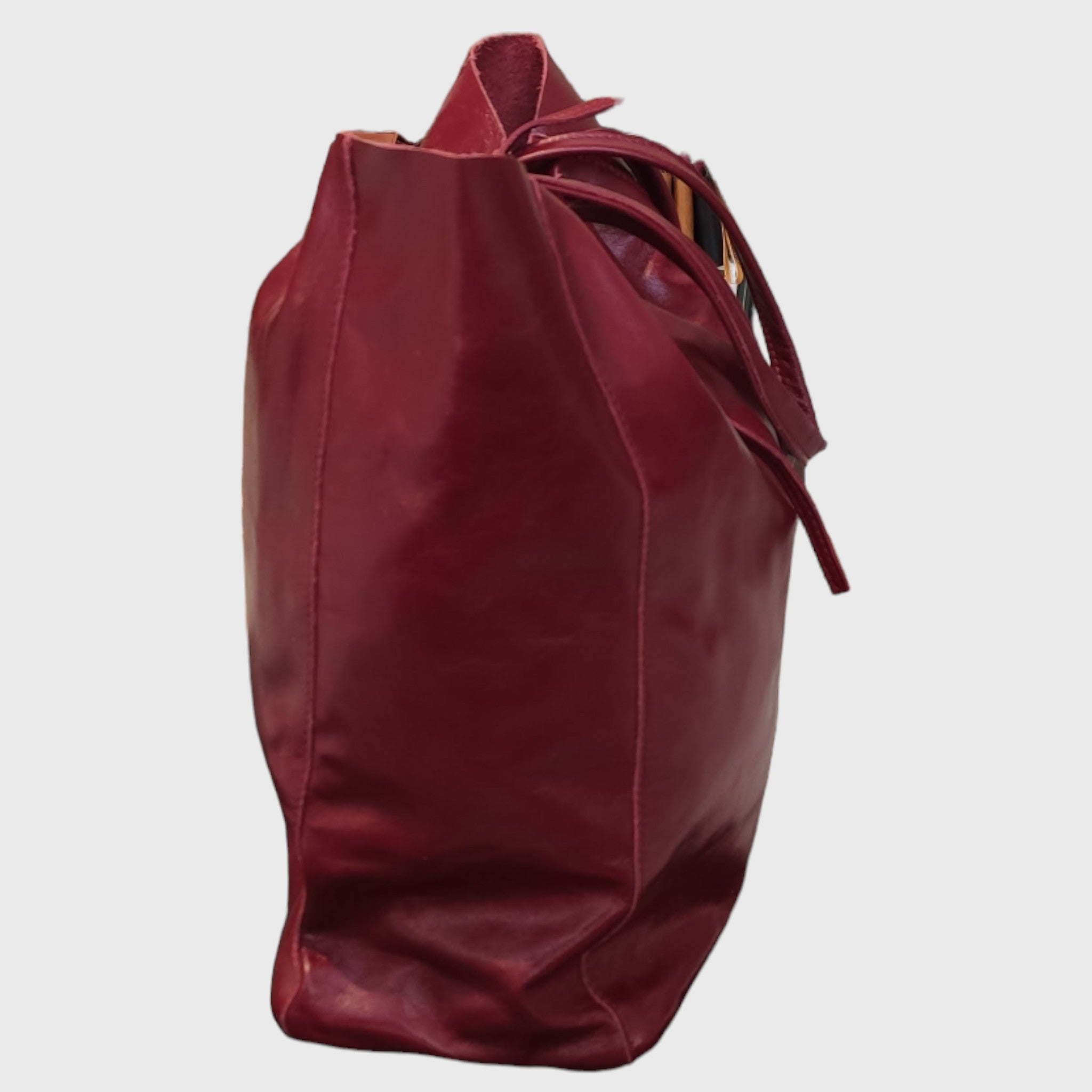 Pelletteria Pelle Nuda Milano, Vera Pelle, Artigianato italiano, borsa donna, Giulia rossa