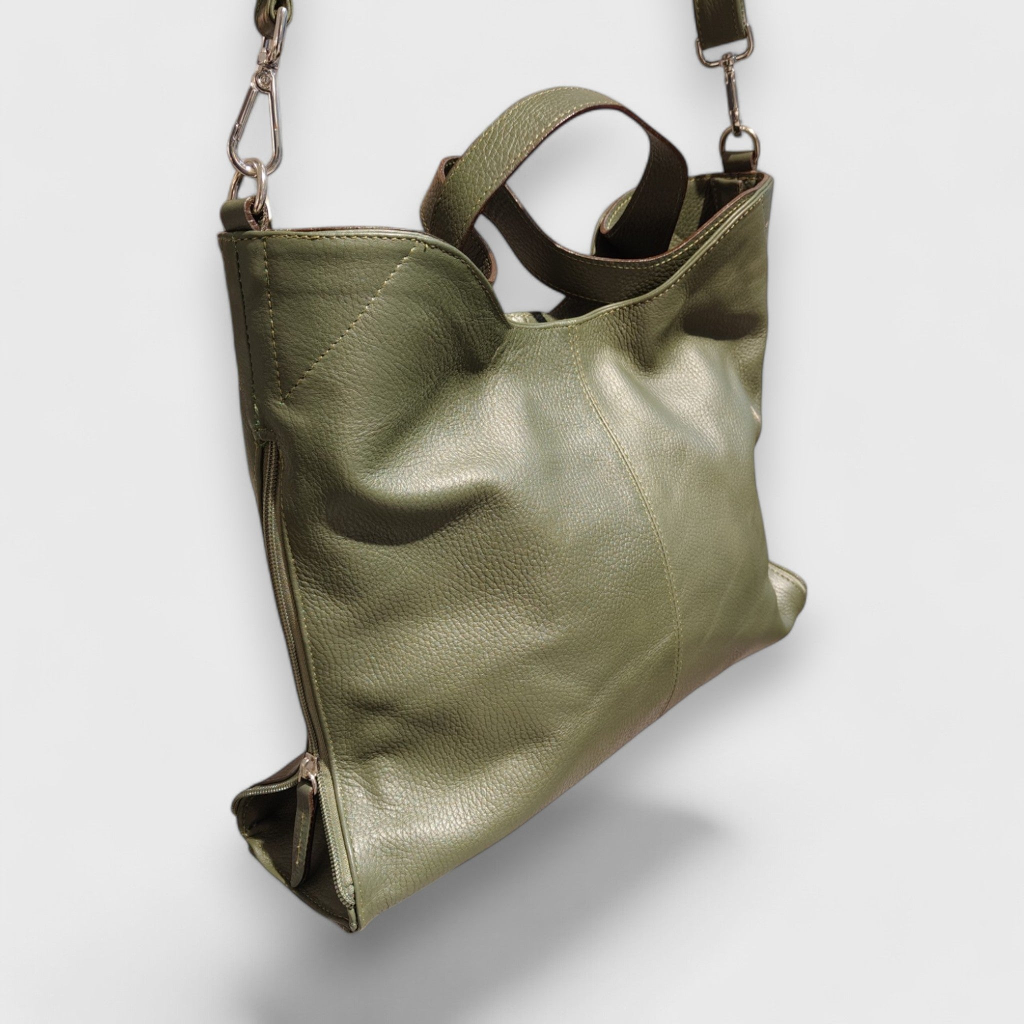 Pelletteria Pelle Nuda Milano, Artigianato Italiano, borsa donna, vera pelle, Greta verde