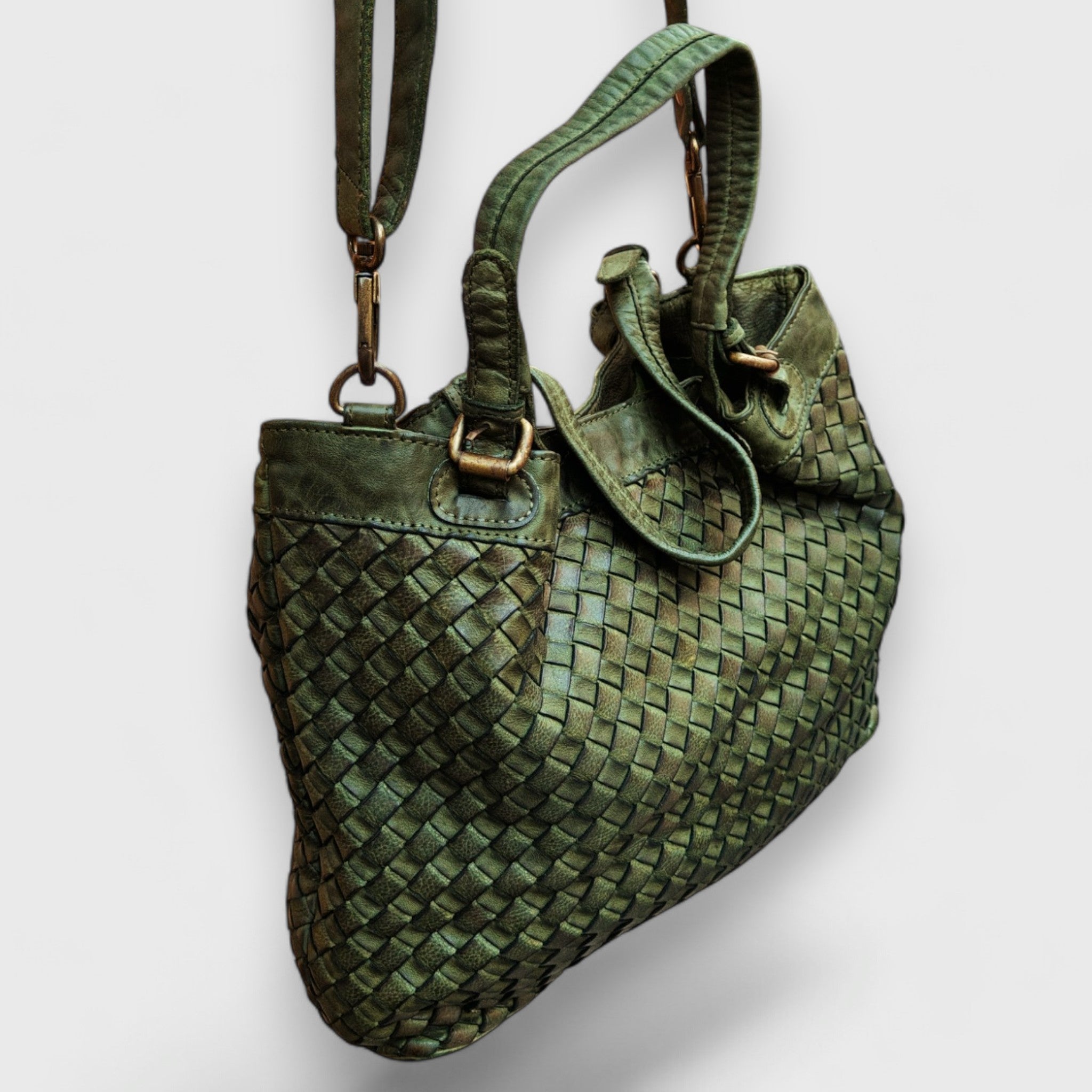 Pelletteria Pelle Nuda Milano, Artigianato italiano, vera pelle, Borsa donna, IRIS verde